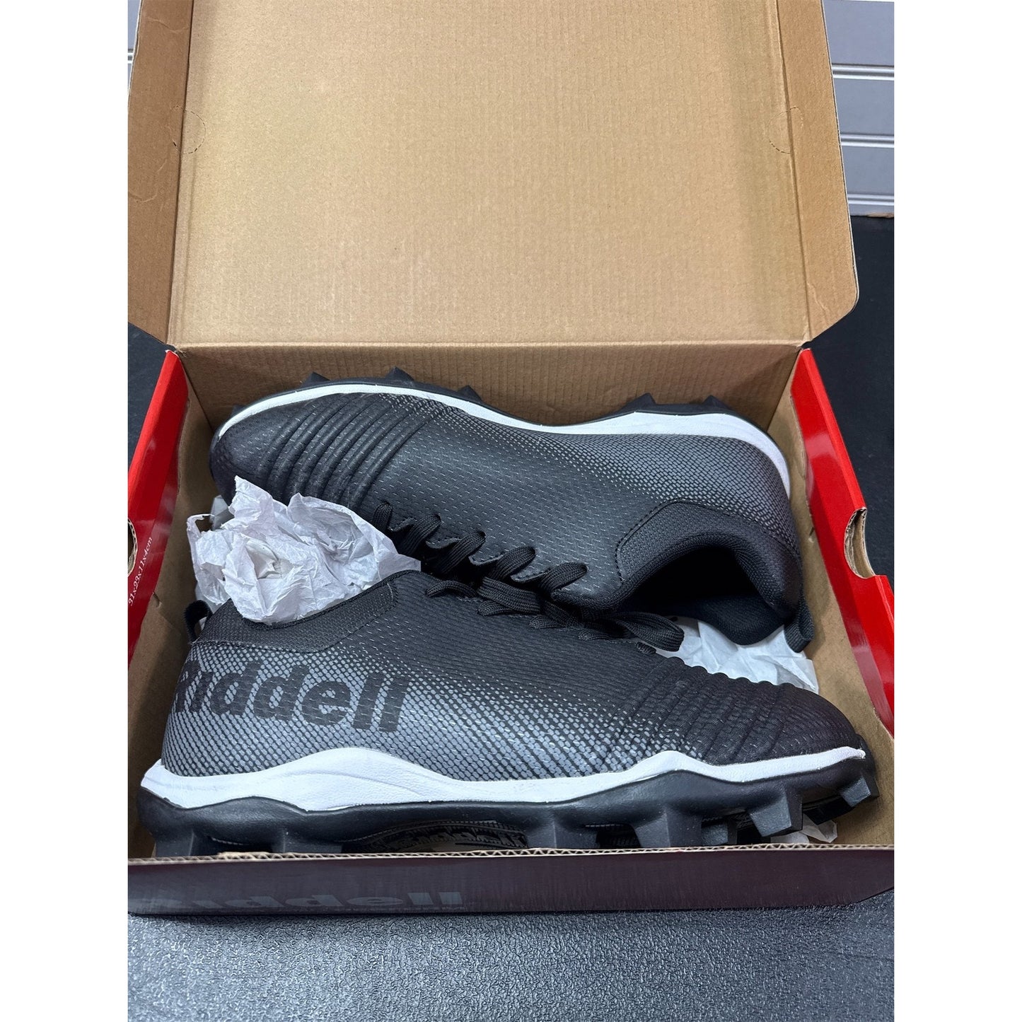 Riddell Edge Low Cut RM Men's Football Cleats Size 8.5
