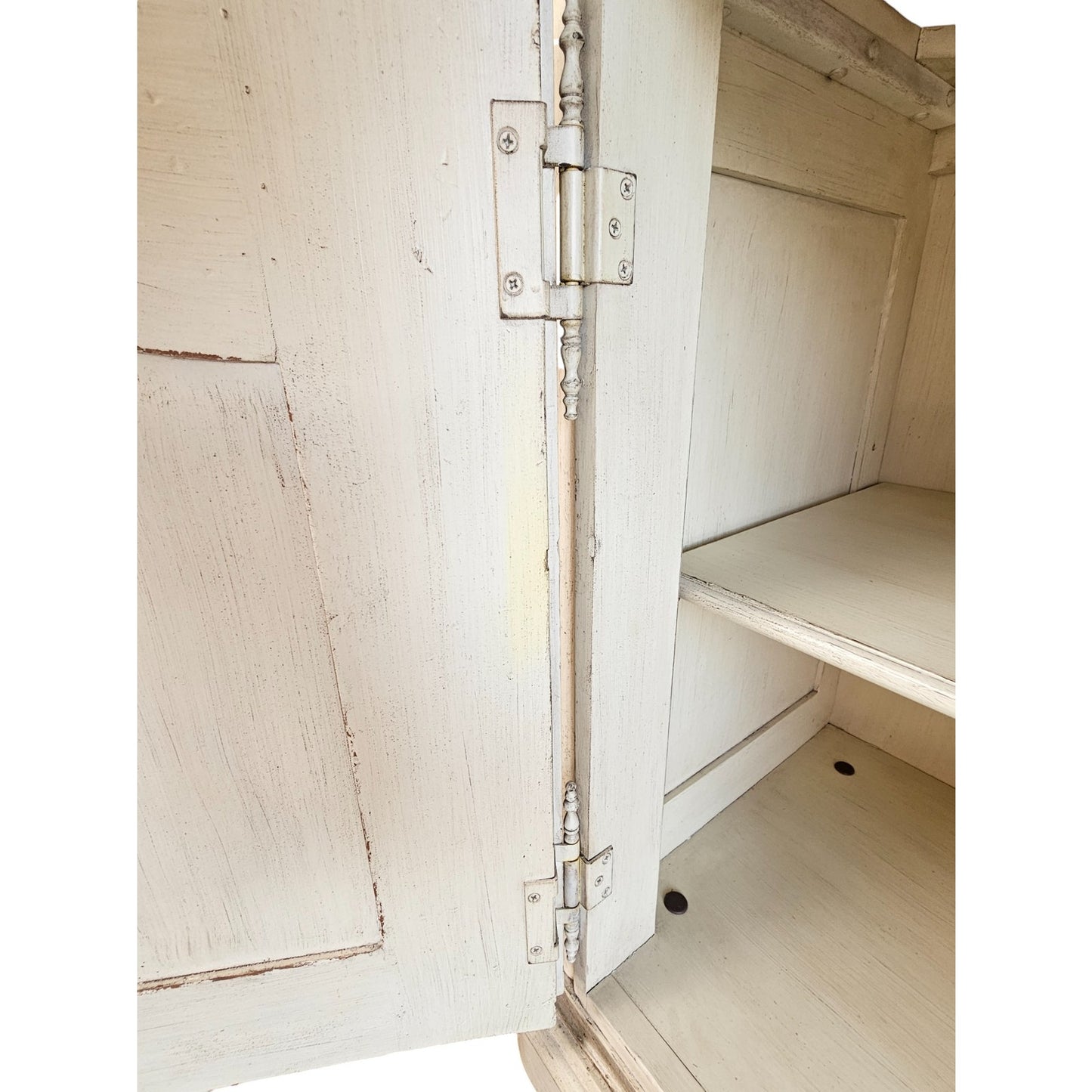 Drexel Heritage Curator's Cabinet Belle Maison Collection