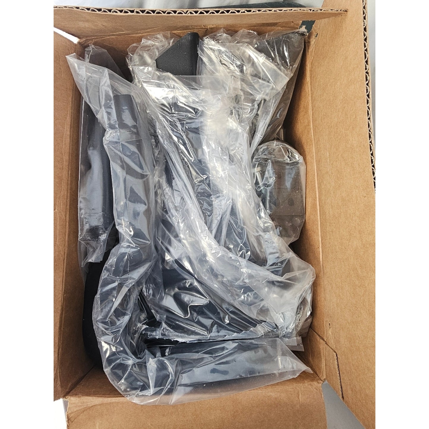 Luverne 571117 Bracket Kit for Silverado/Sierra Running Boards