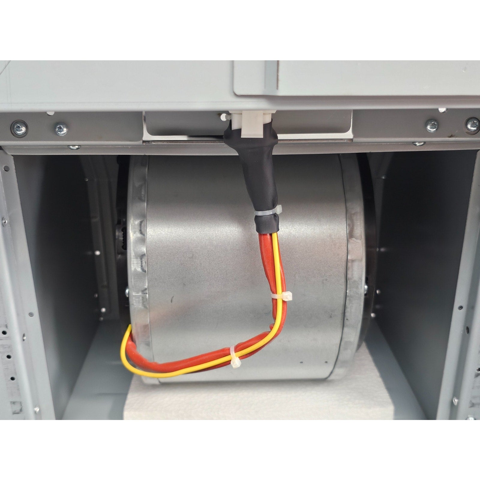 Samsung 30" Convertible Range Hood with WiFi