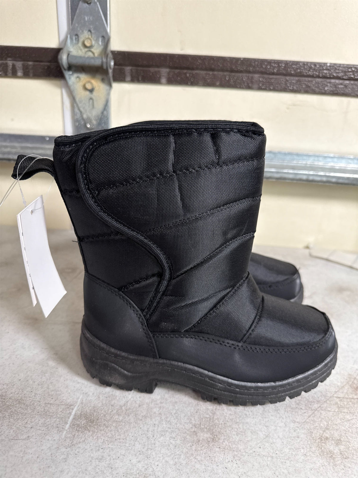 Boys' Black Quilted Winter Snow Boots - Size 2