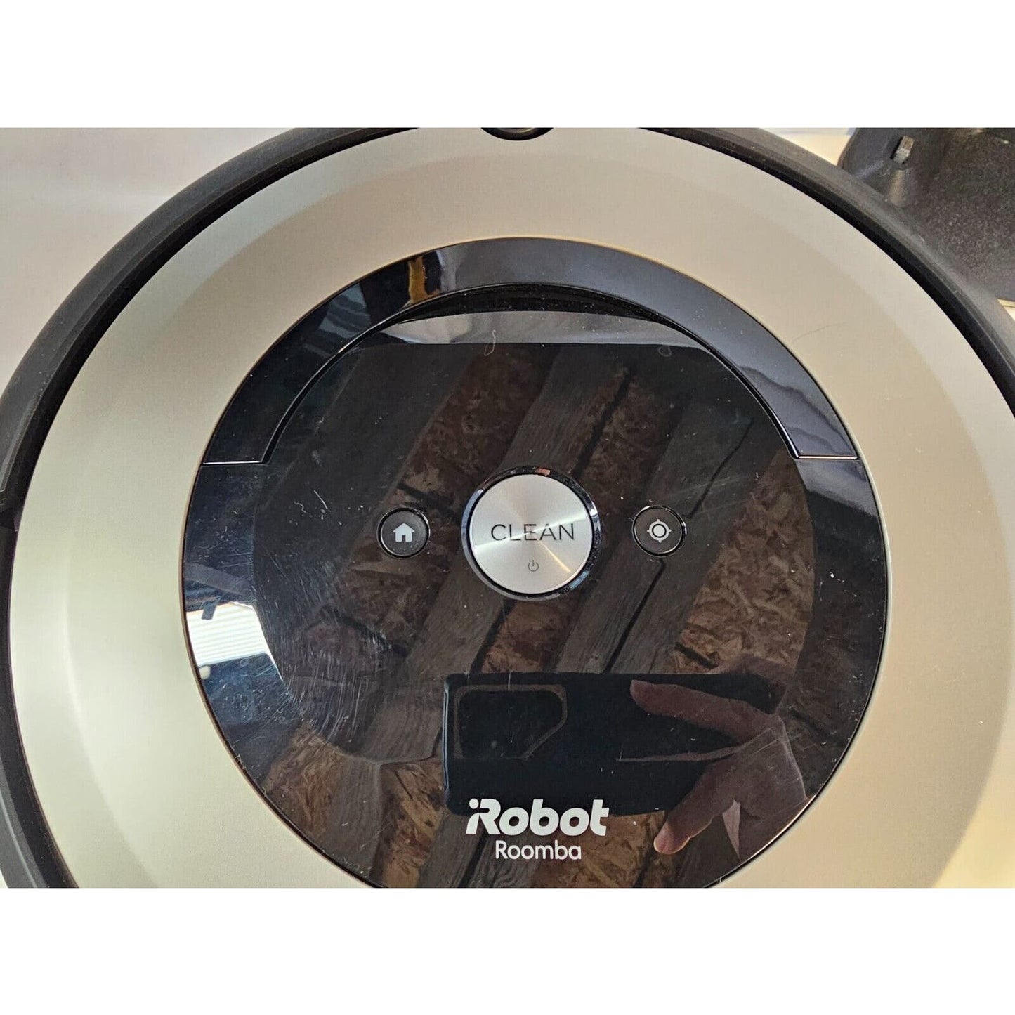 Wi-Fi Connected iRobot Roomba e6 Robot Vacuum Refurbished