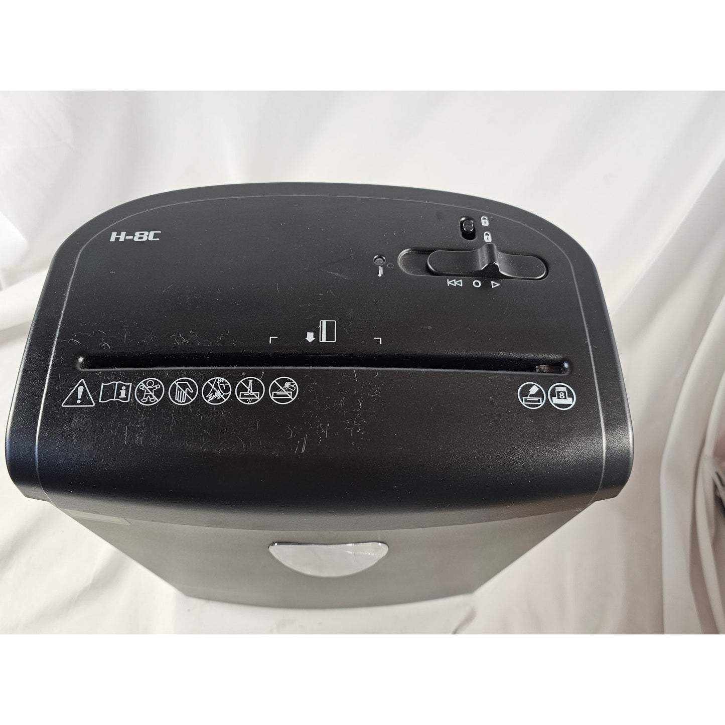 Fellowes Powershred H-8C 8-Sheet Cross-Cut Home and Deskside Paper Shredder with Safety Lock