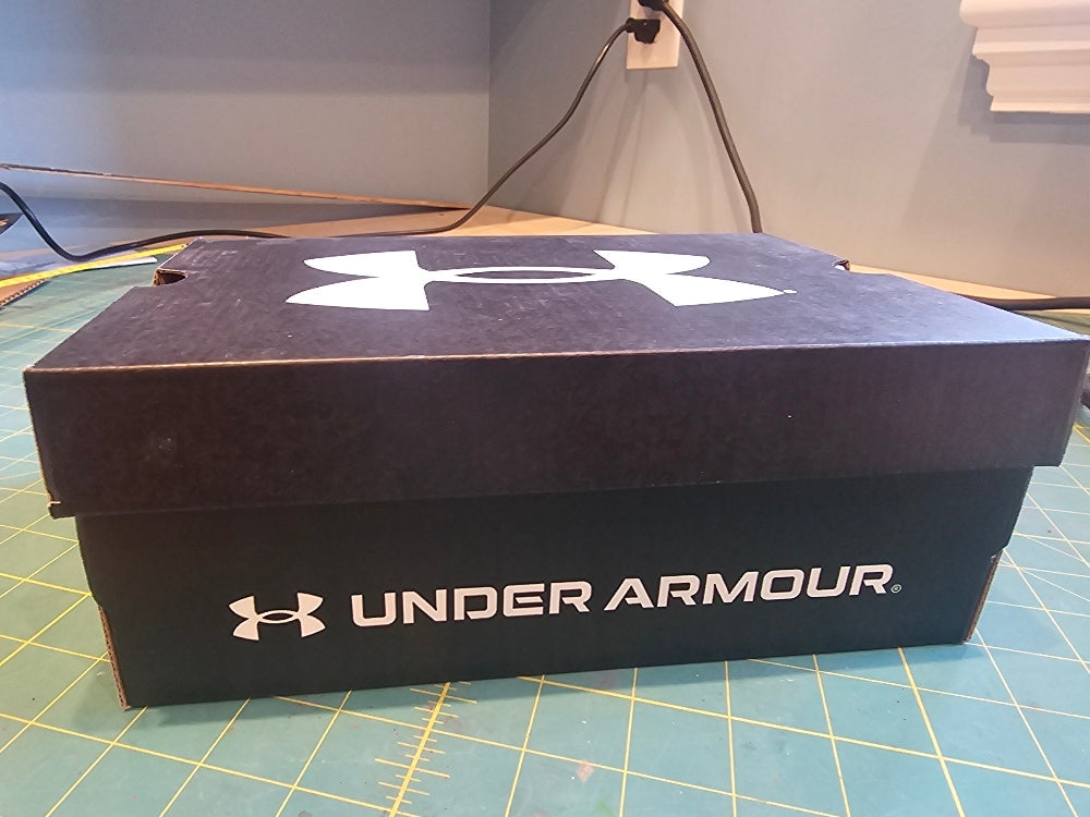 Under Armour Kids' Leadoff Low RM Jr. Baseball Cleats - Black/White, Size 11