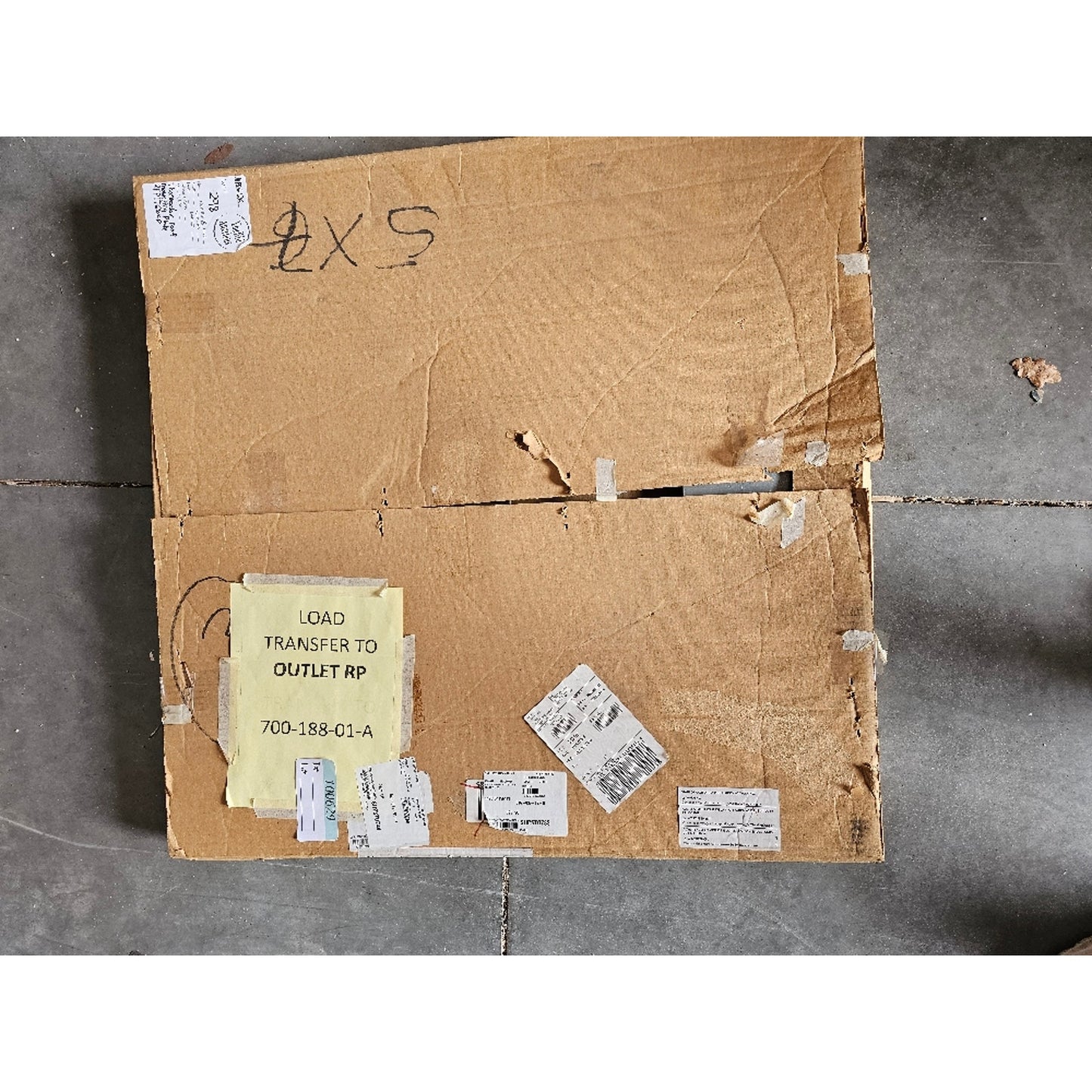 Thermador RFPLT600P Roof Mounting Plate for VTR630P Remote Blower