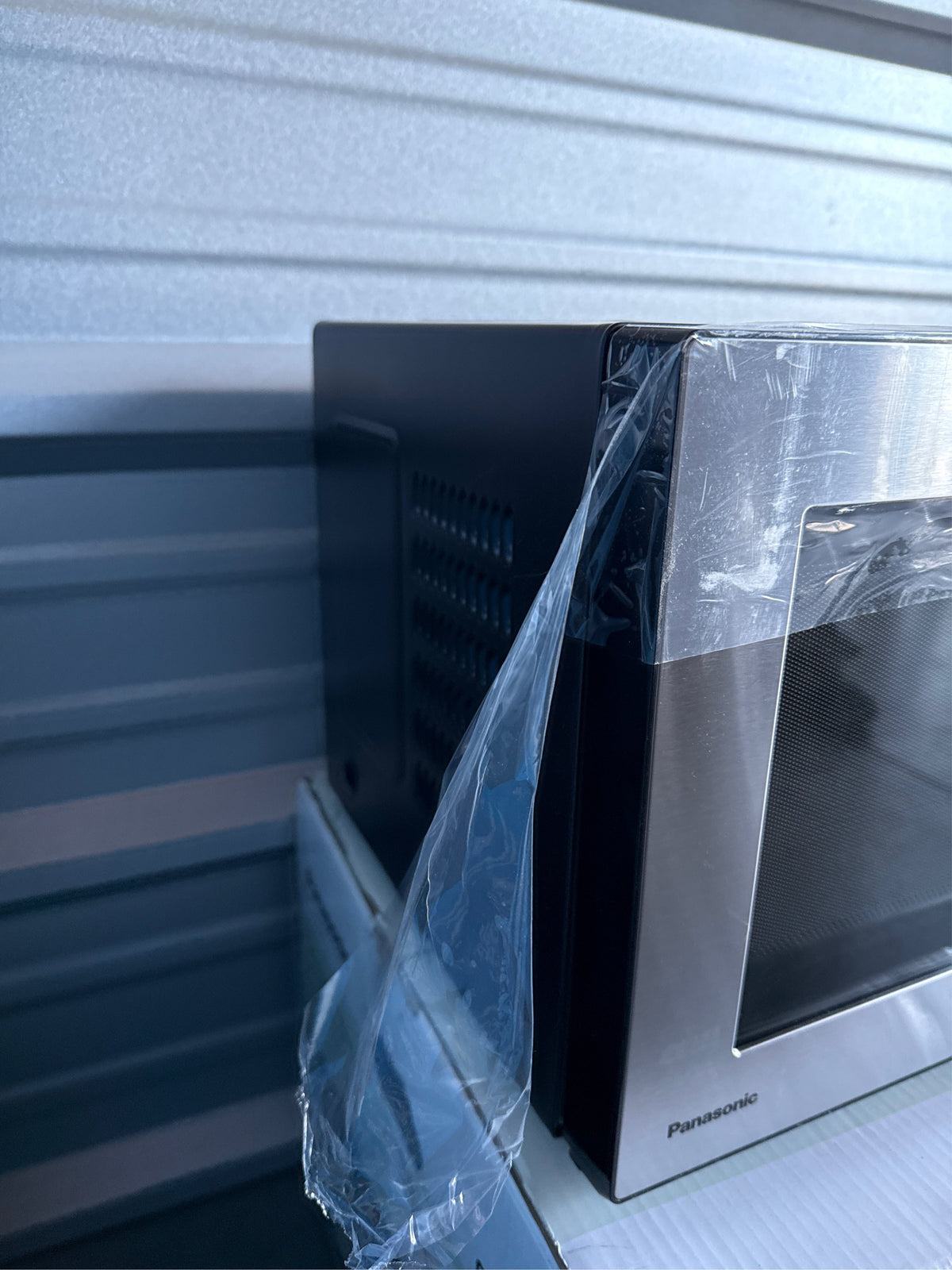 Panasonic 1.2 cu ft Inverter Microwave Oven - NN-SN65QS, Stainless Steel