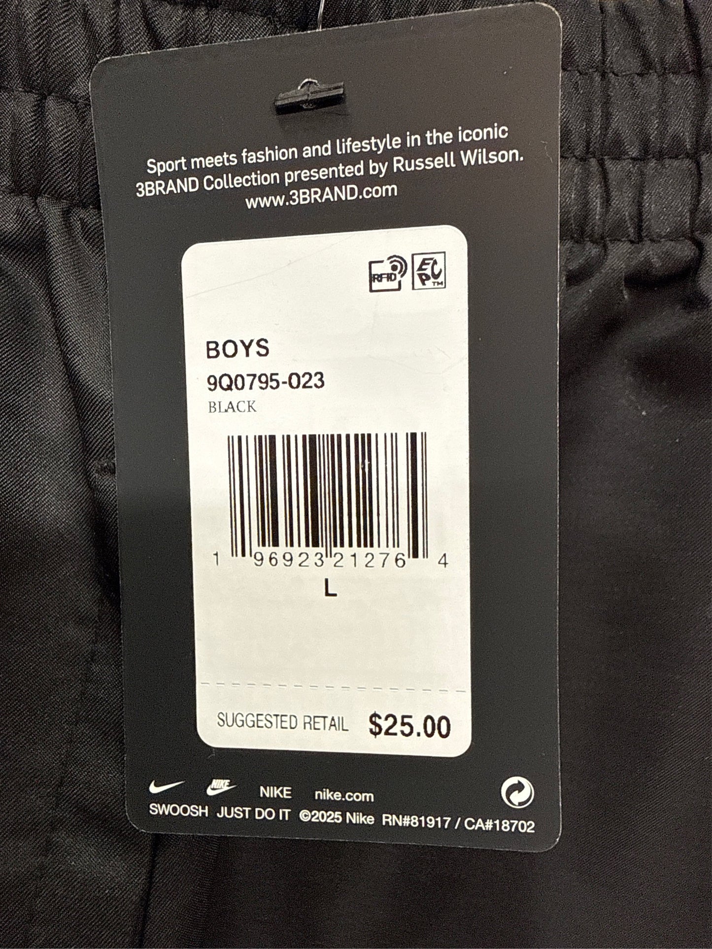 Nike 3Brand Boys' Woven Defense Badge Shorts - Black, Size L