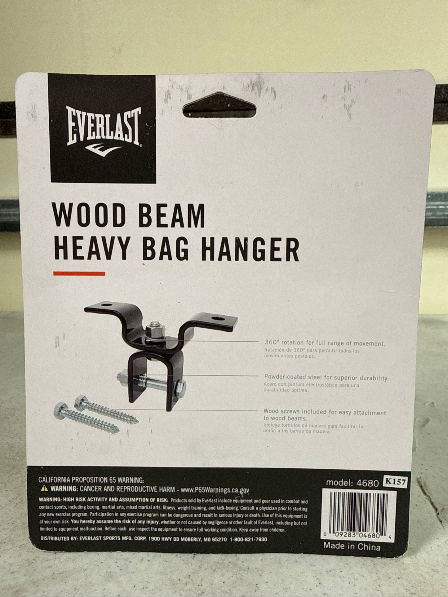 Everlast Heavy Bag Wood Beam Hanger - Black
