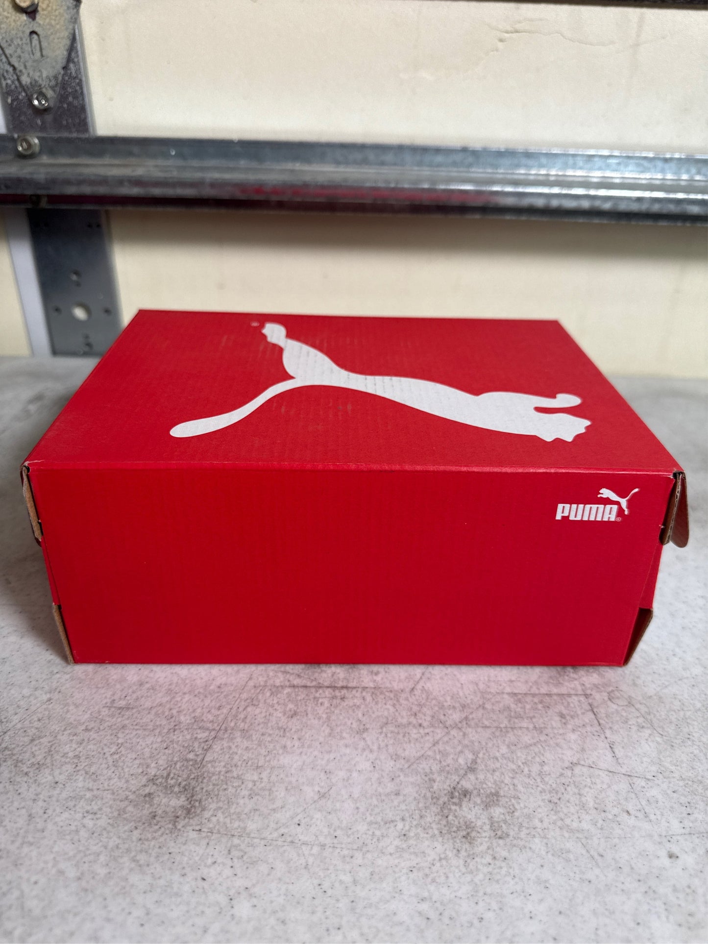 Puma Kids' Attacanto FG/AG Soccer Cleats - White/Fire Orchid, Size 9