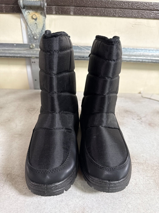 Boys' Black Quilted Winter Snow Boots - Size 2