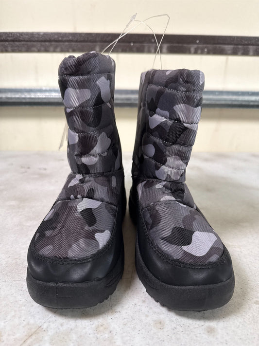 Junior Boys' Camouflage Snow Boots - Size 1