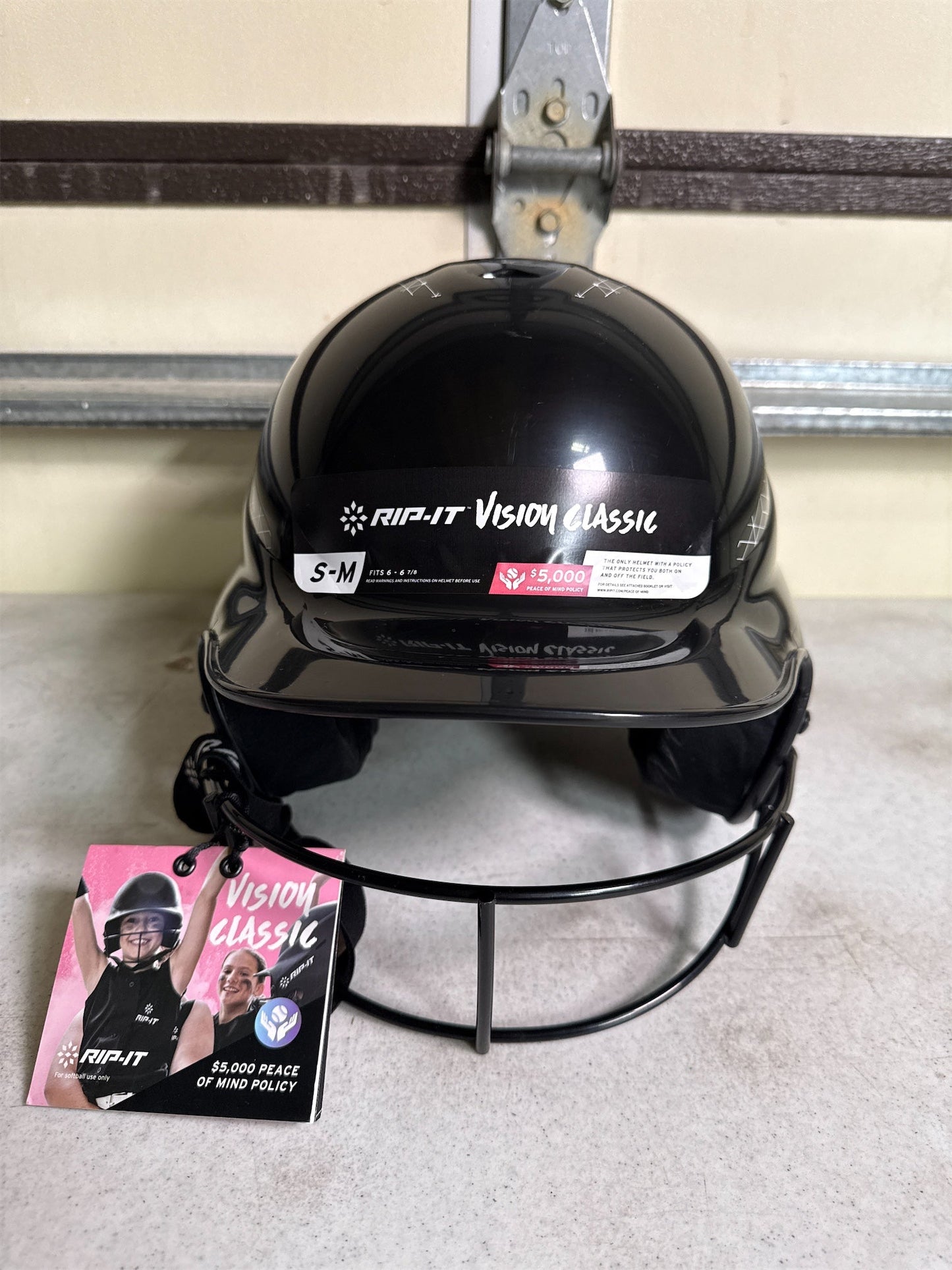 RIP-IT Vision Classic 2.0 Softball Batting Helmet with Face Guard - Black, S/M