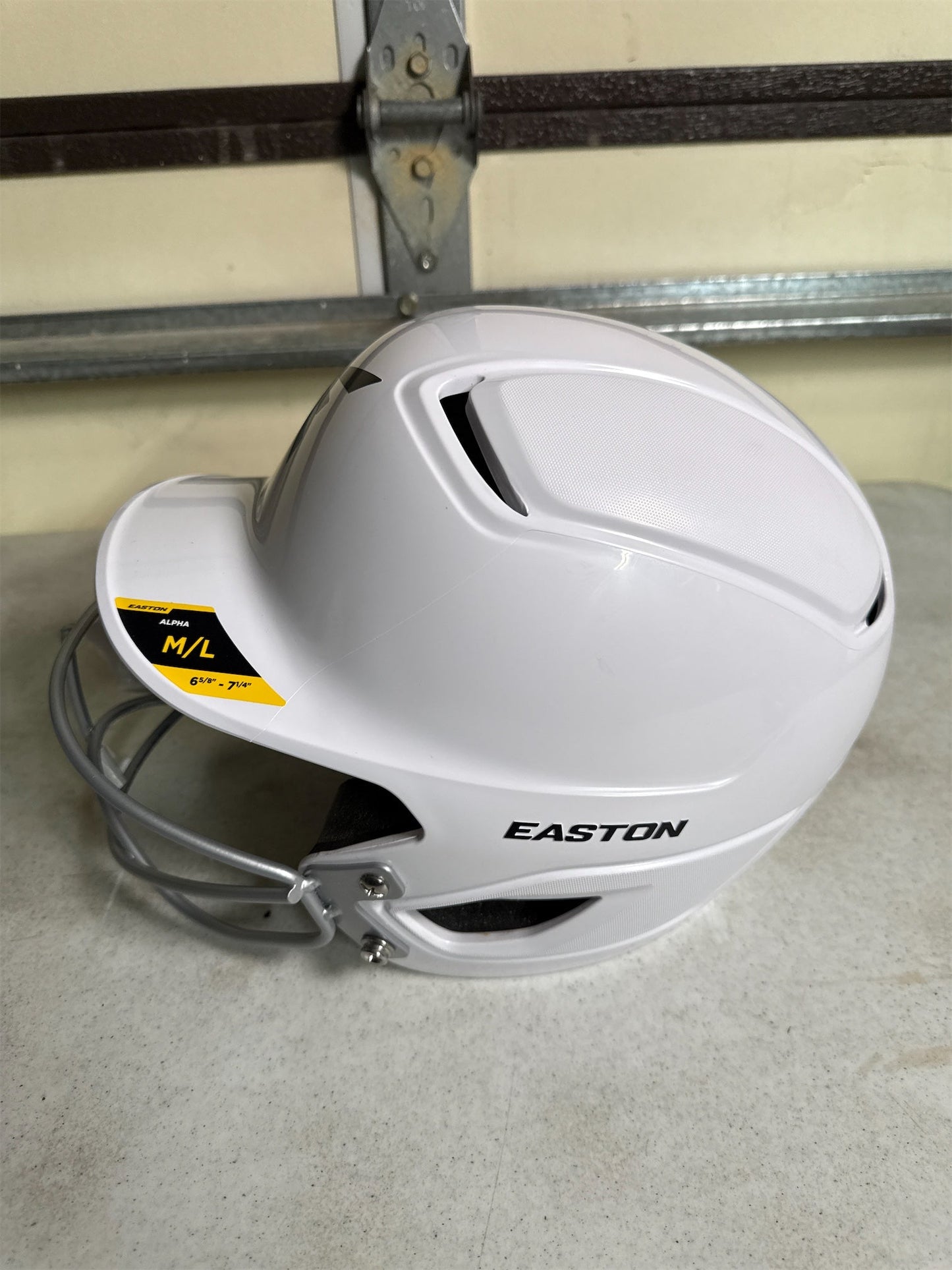 Easton Alpha Baseball & Softball Batting Helmet with Face Guard - White, One Size