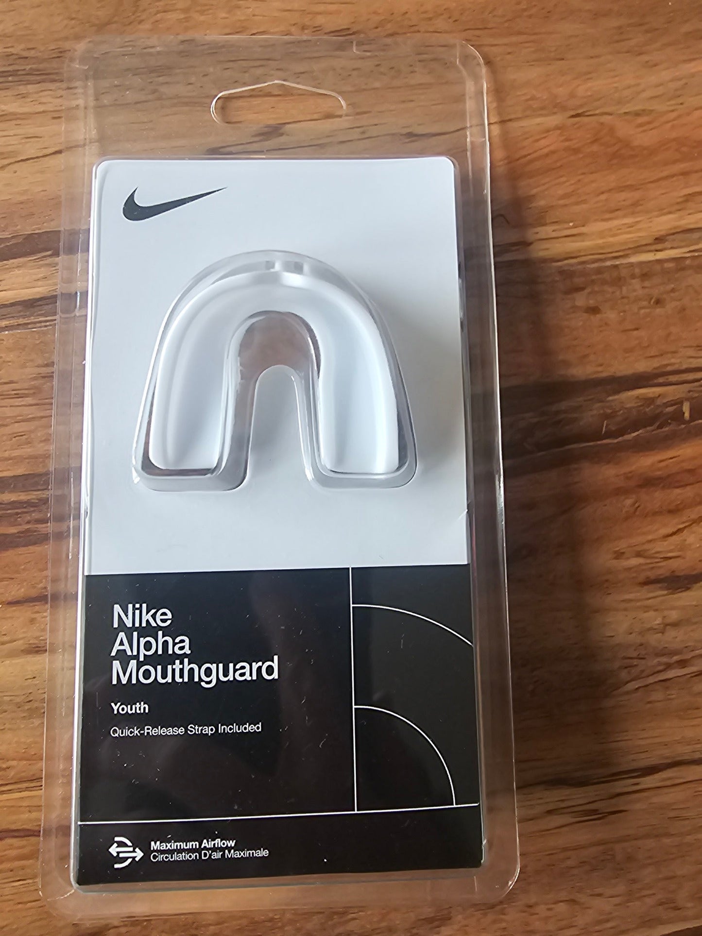 Nike Alpha Youth Football Mouthguard - White/Black