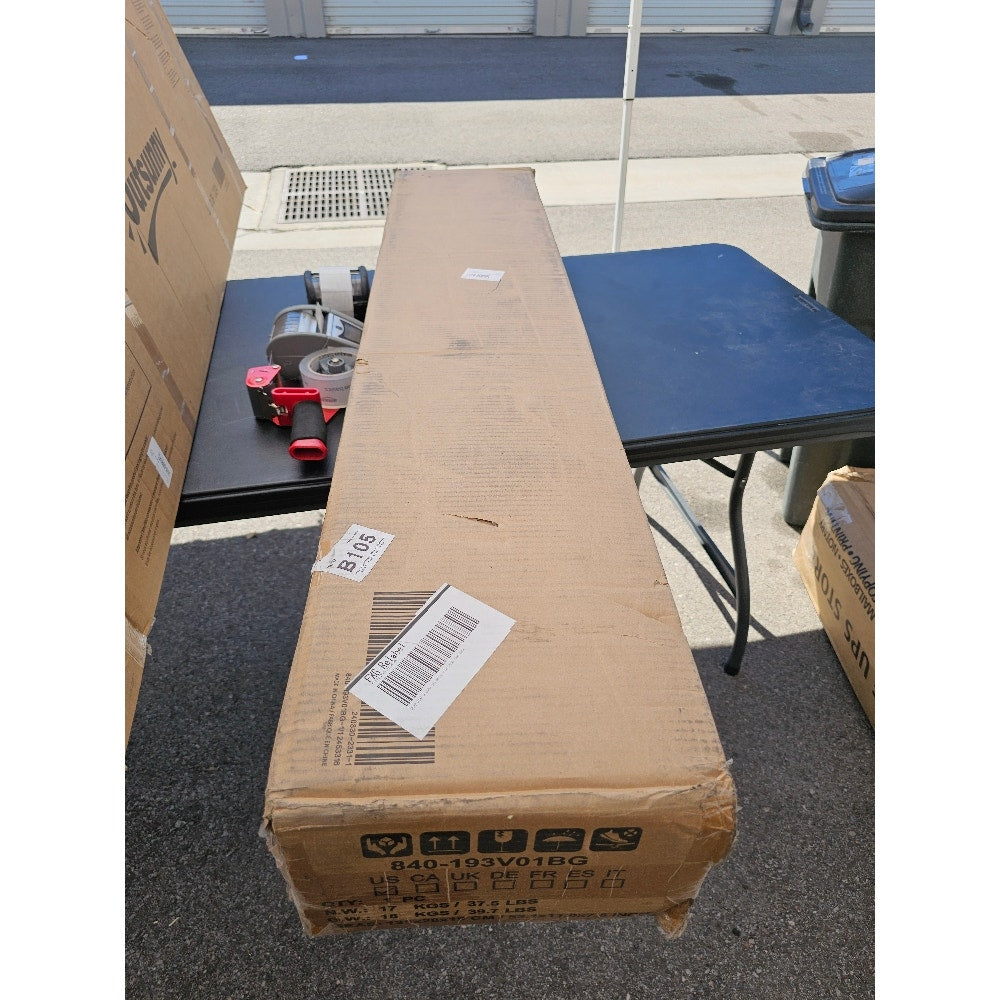 Outsunny 8' x 6.6' Patio Retractable Awning, Exterior Sun Shade Window Cover