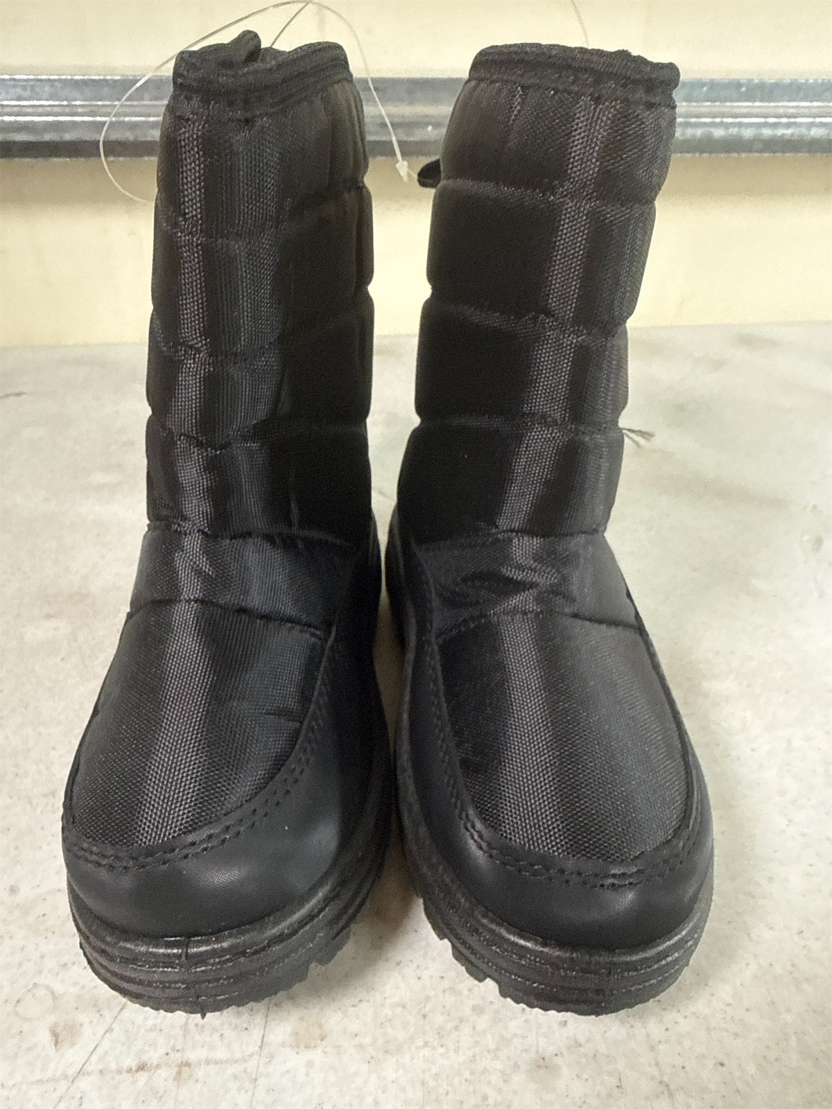 Kids' Black Insulated Snow Boots - Size 11
