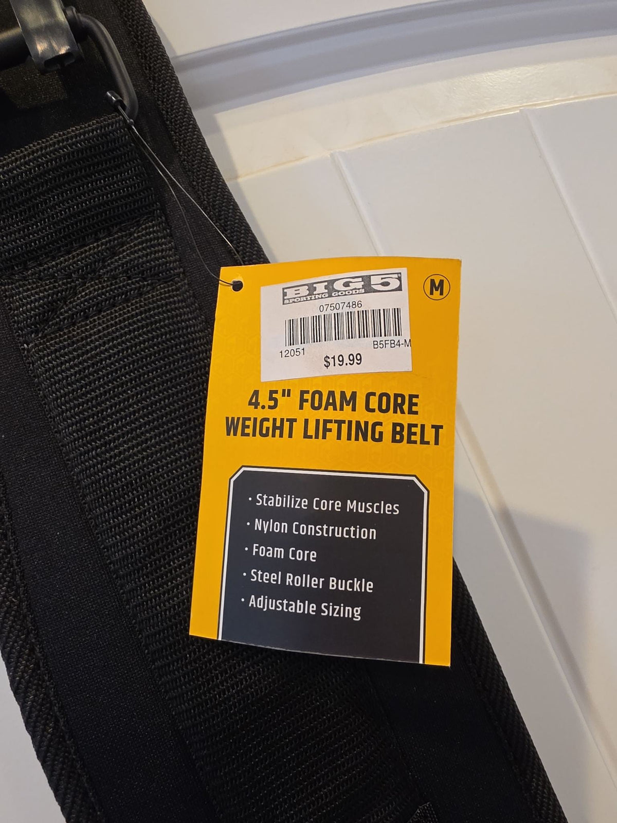 Apex Foam Core Weightlifting Belt, Black, Medium