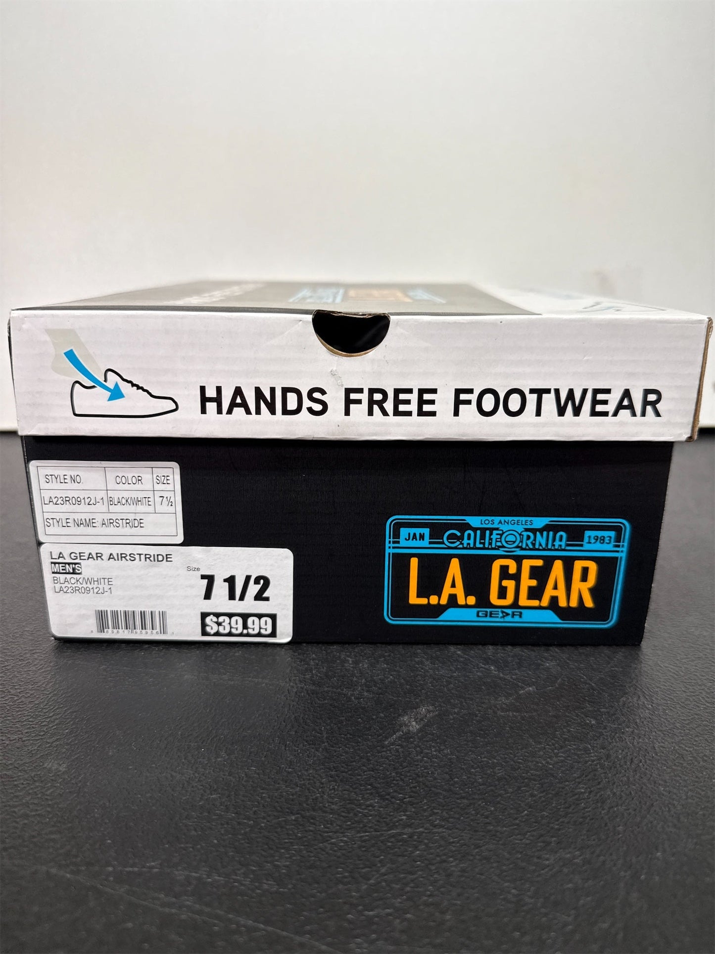 LA Gear Airstride Men's Hands-Free Sneakers - Black/White