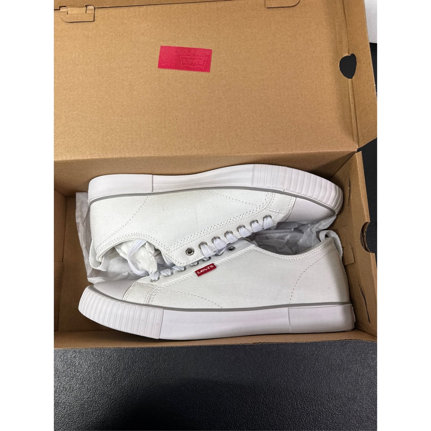 Levi's Men's Anikin Low Top Sneakers - White - Size 8 - All-Day Comfort