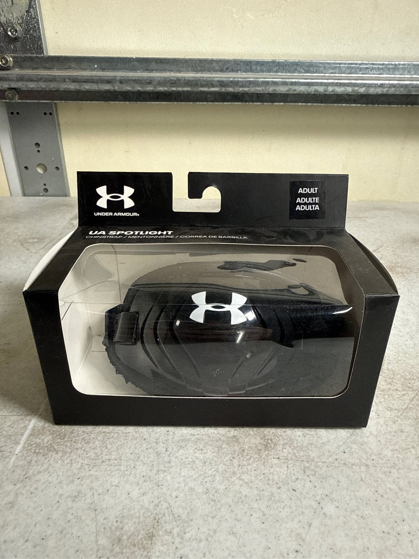 Under Armour Spotlight Adult Football Helmet Chin Strap - Black/White