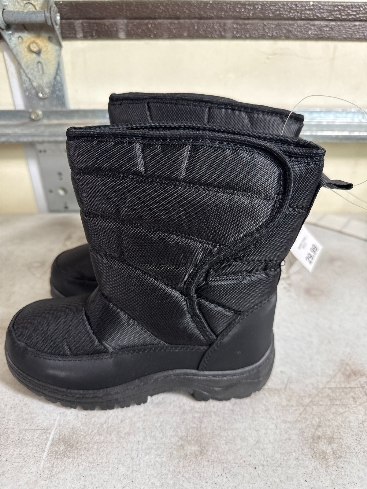 Boys' Black Quilted Winter Snow Boots - Size 1