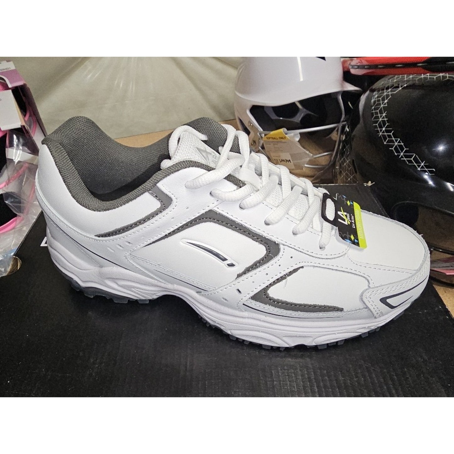 Live Active LA Gear Circuit Men's Shoes Size 7.5 - Stylish & Comfortable