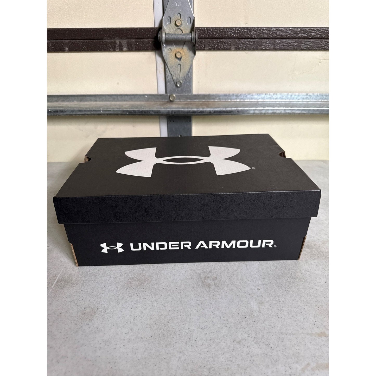 Under Armour Kids' Highlight Franchise 2.0 RM Football Cleats - Size 12Y