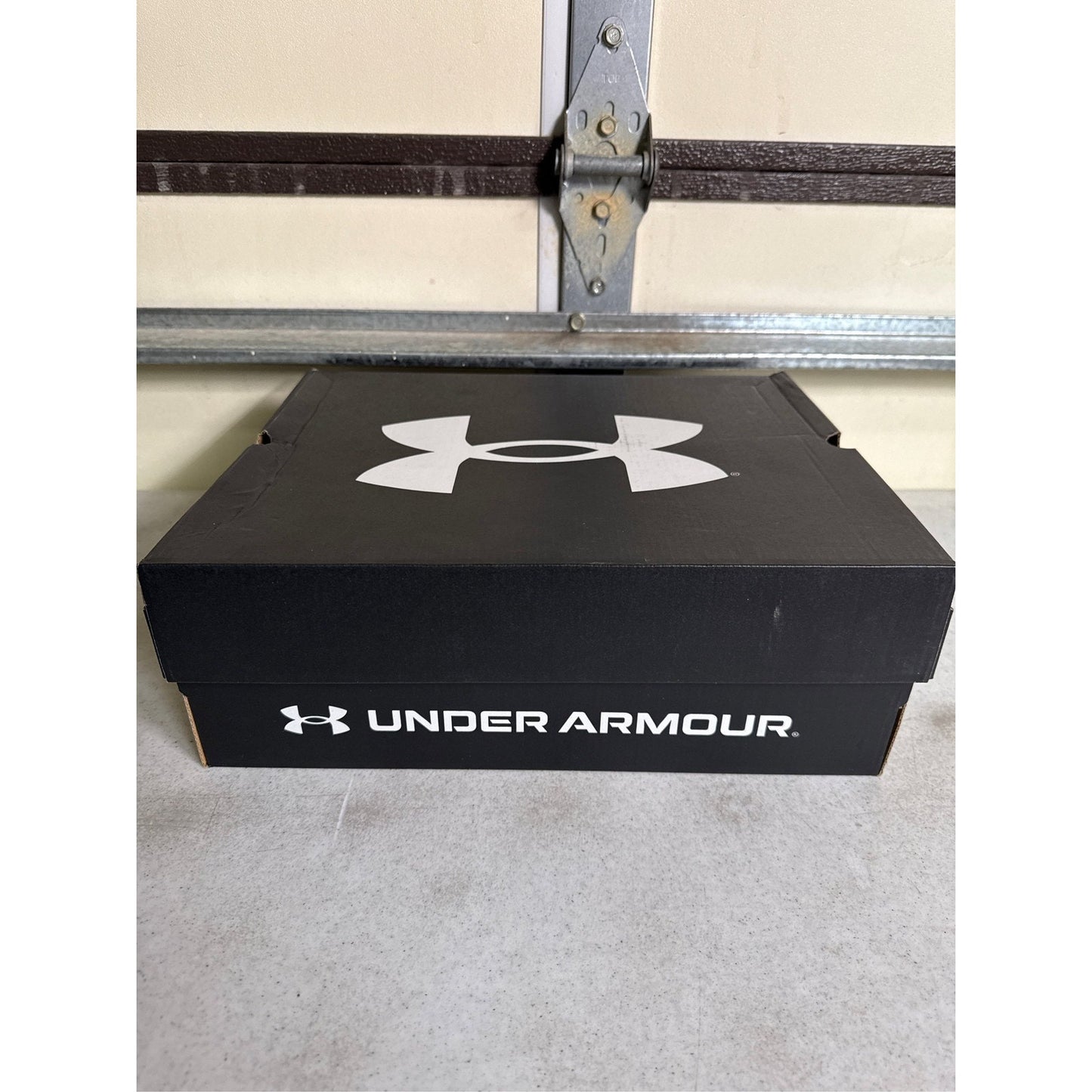 Under Armour Harper 8 Mid RM Baseball Cleats - Size 12, Black/Silver