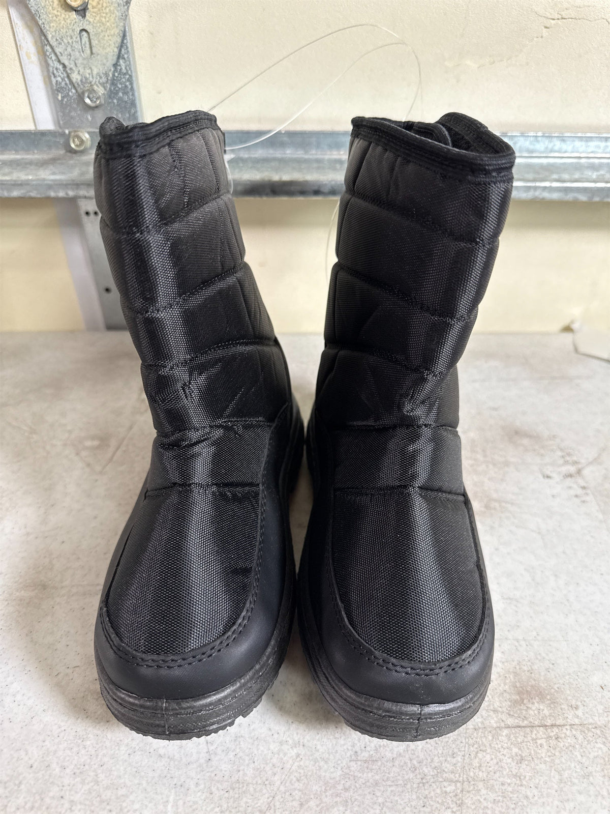 Kids' Comfortable Quilted Winter Snow Boots - Black, Size 1