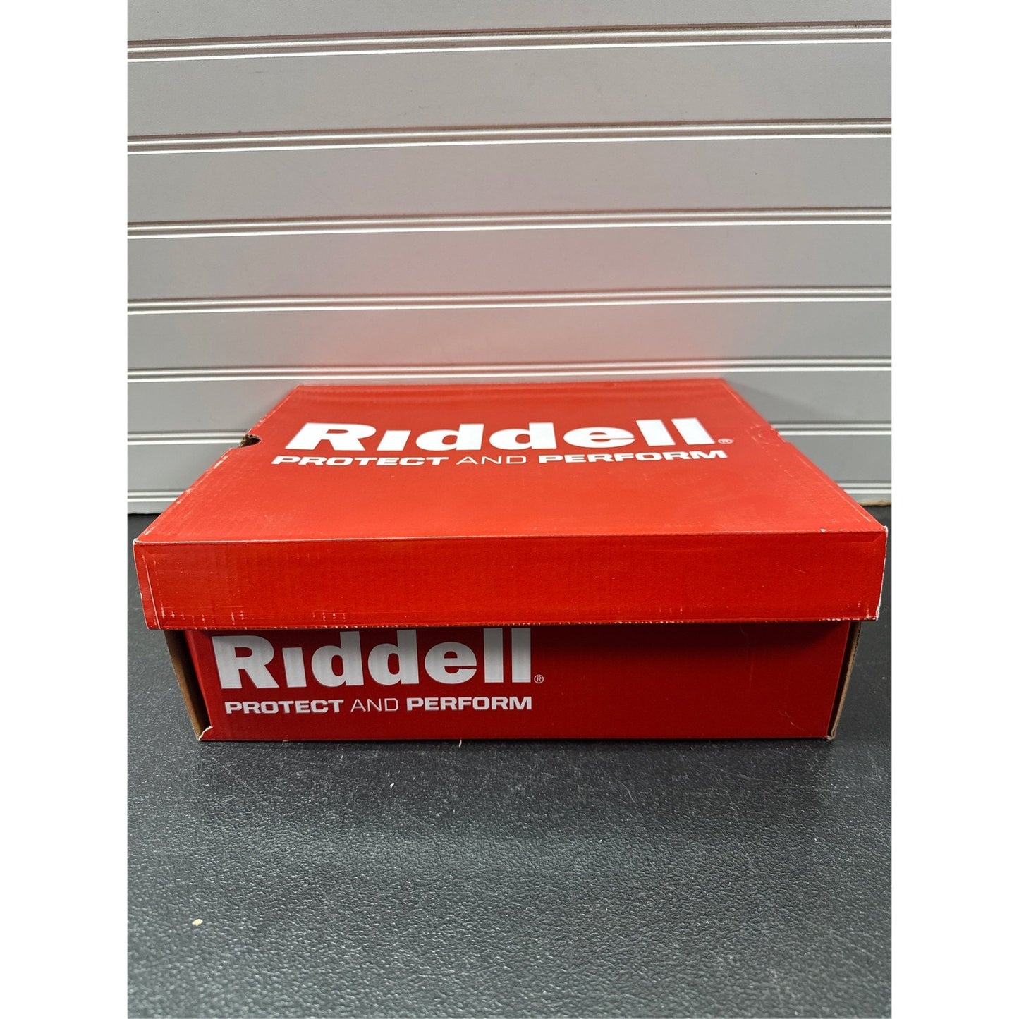 Riddell Generator Mid Men's Football Cleats Size 8 Black