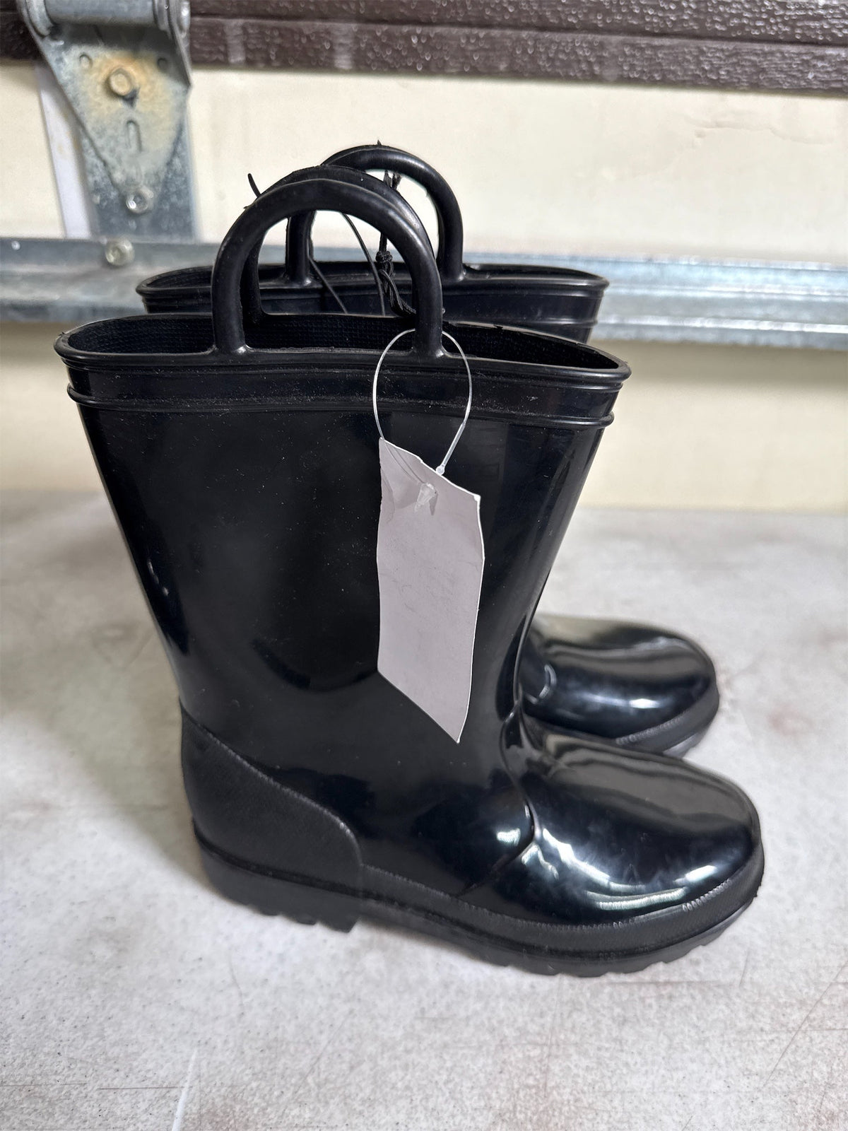 Rugged Exposure Girls' Black Rubber Rain Boots - Size 13