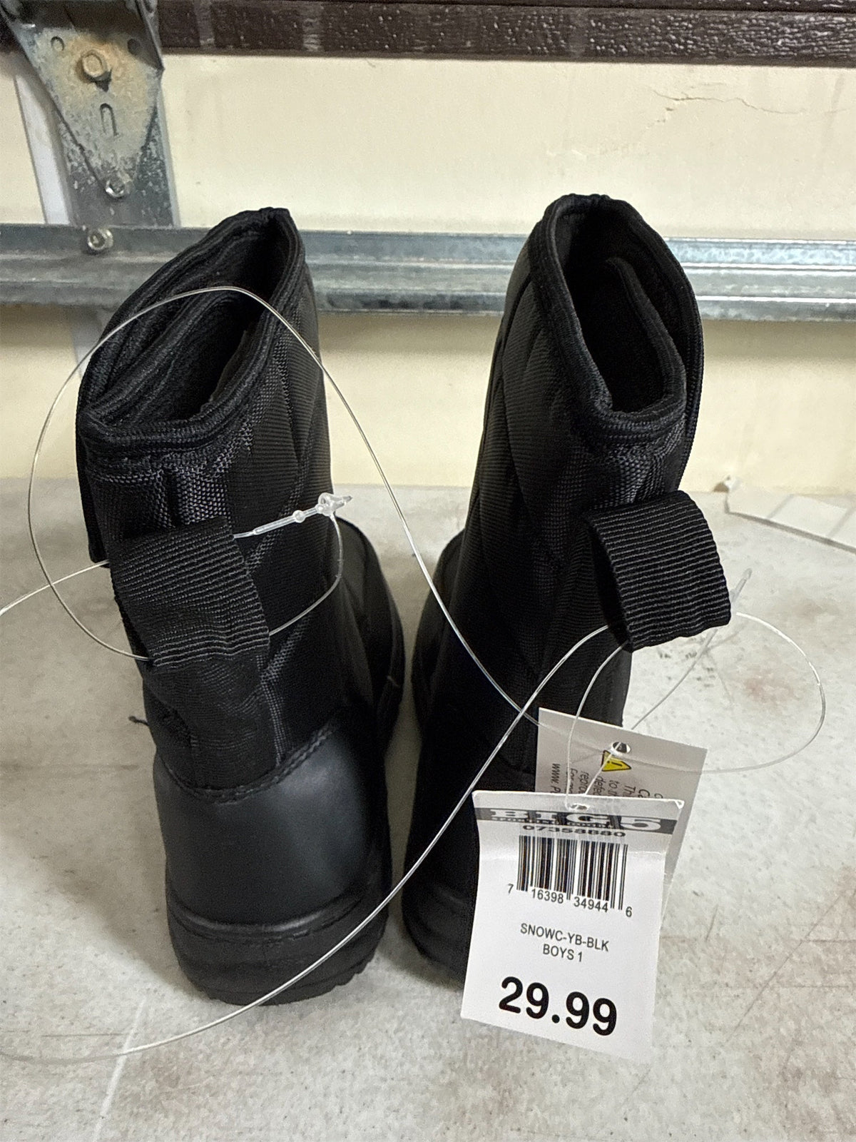 Boys' Black Quilted Winter Snow Boots - Size 1