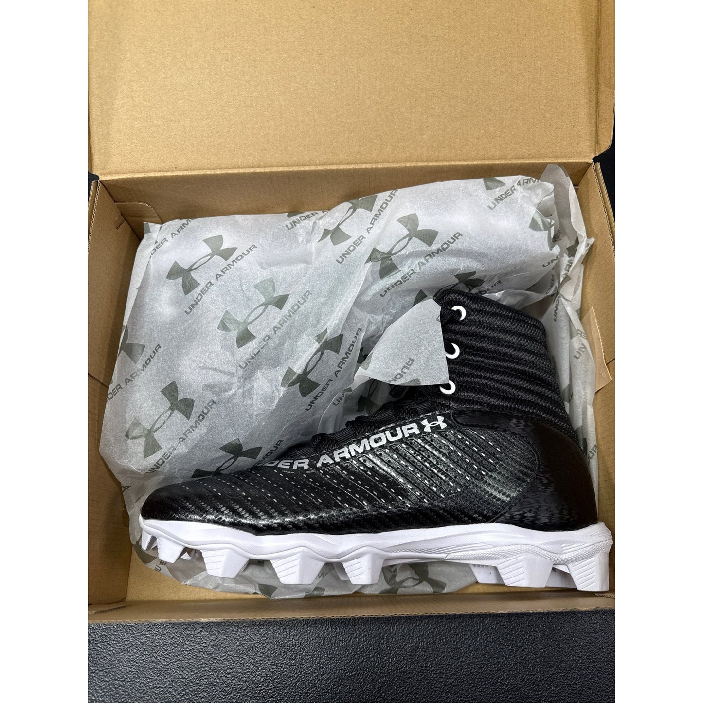 Under Armour Men's Highlight Franchise 2.0 RM Football Cleats 9