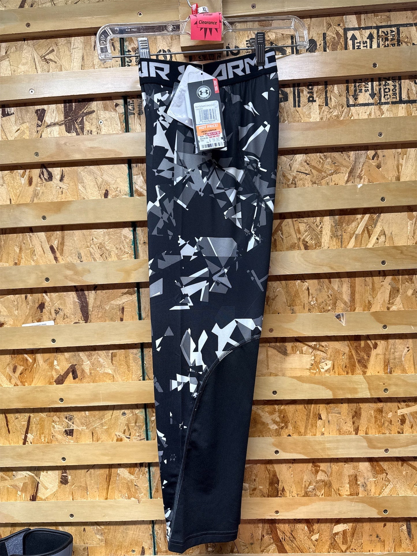 Under Armour Boys' Printed Compression Leggings - Black/White, Size XL