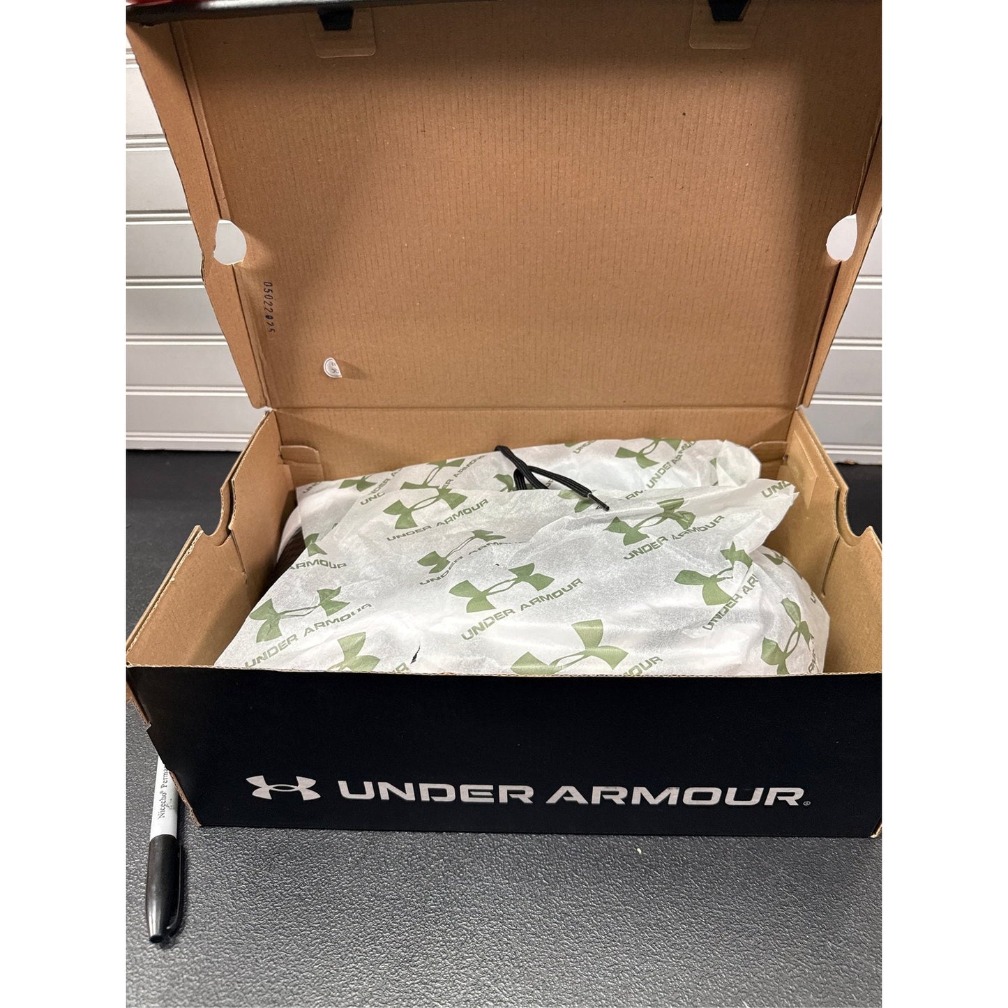 Under Armour Men's Spotlight Hammer RM Football Cleats Size 9