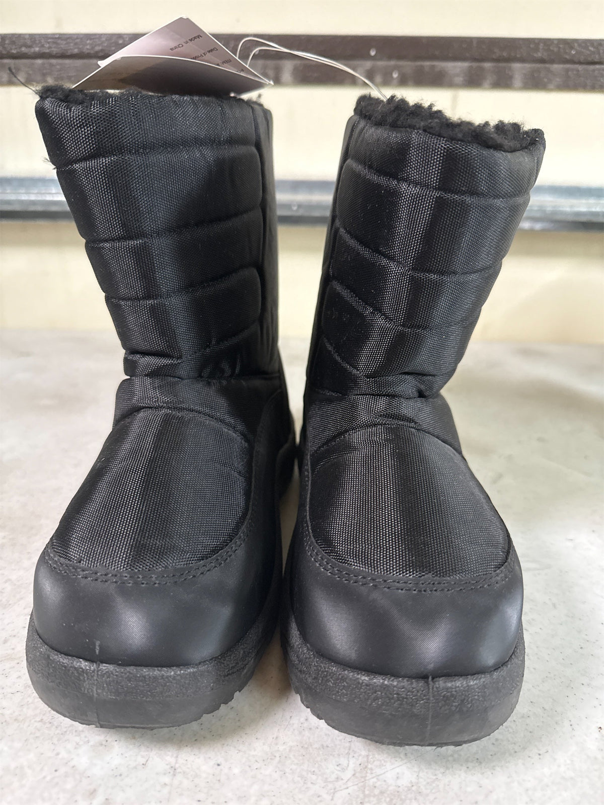 Junior Boys' Black Quilted Snow Boots - Size 5
