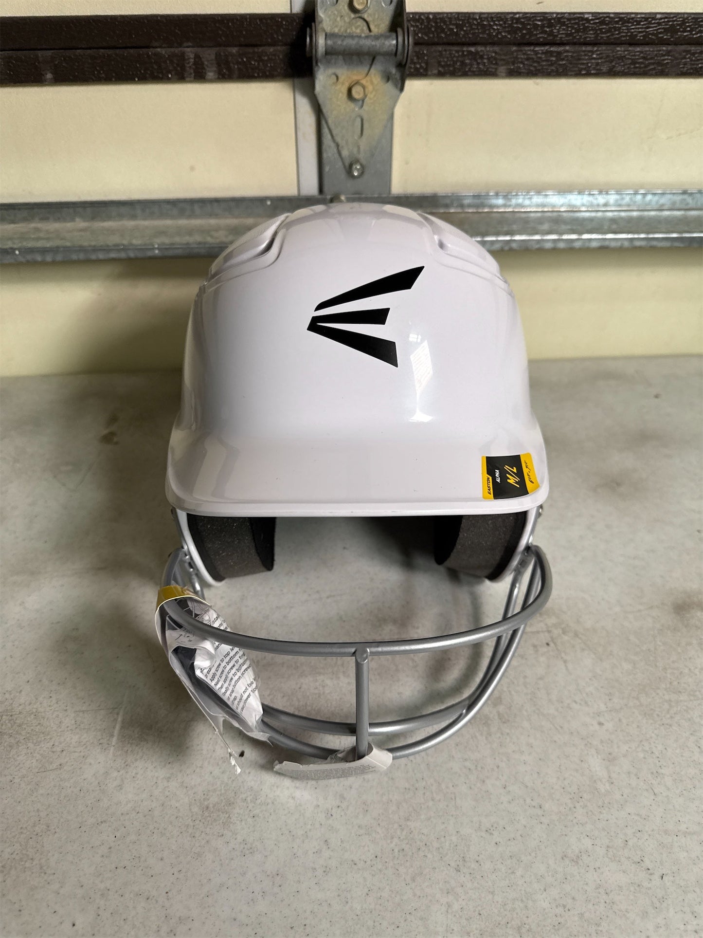 Easton Alpha Baseball & Softball Batting Helmet with Face Guard - White, One Size