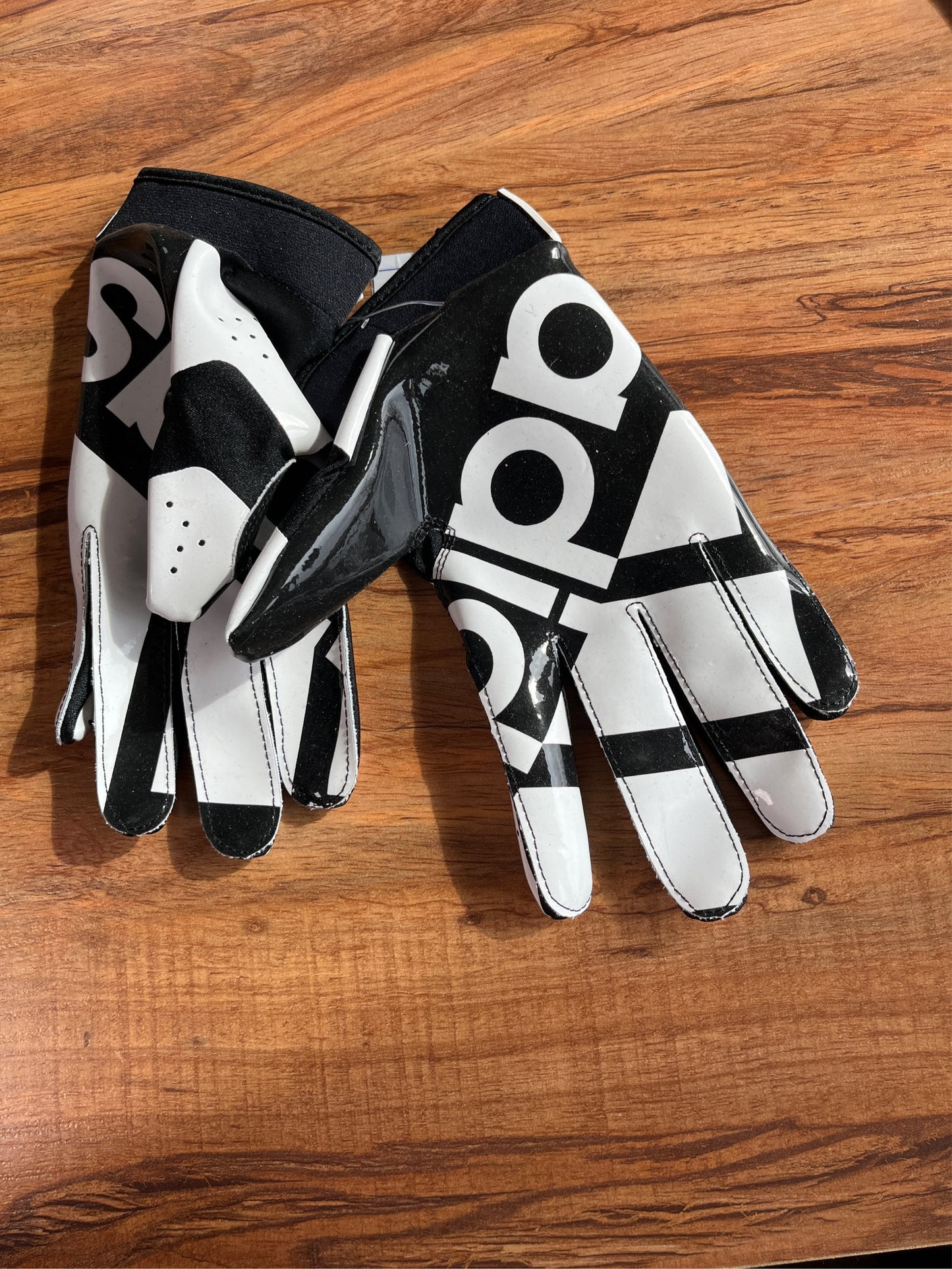 Adidas Adifast 3.0 Youth Football Receiver Gloves - Black/White, Medium