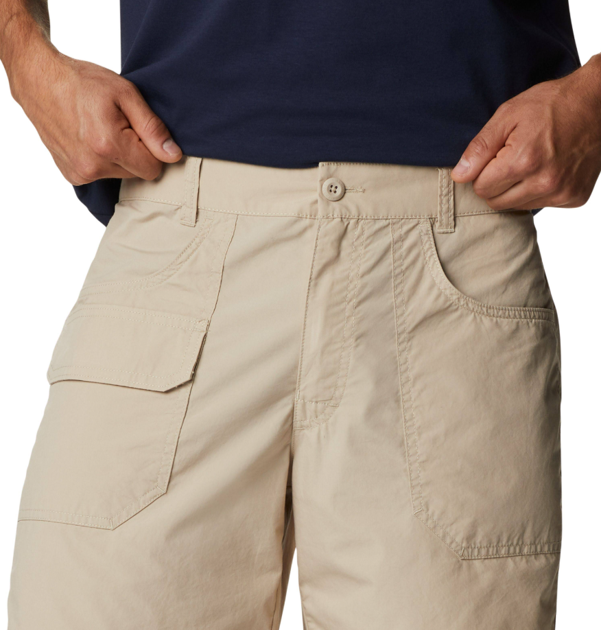 Columbia Men's Shorts with Pockets - Size 32, Tan, Comfortable & Versatile