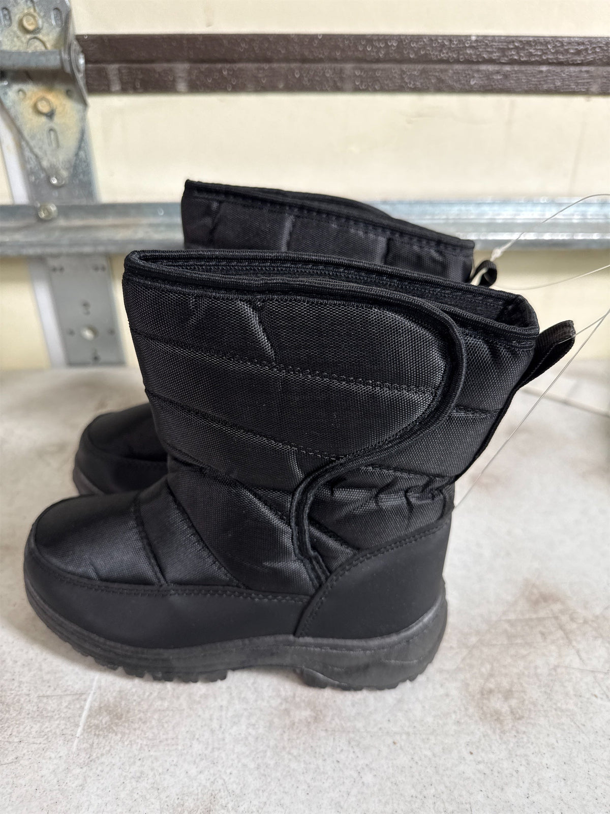 Kids' Comfortable Quilted Winter Snow Boots - Black, Size 1