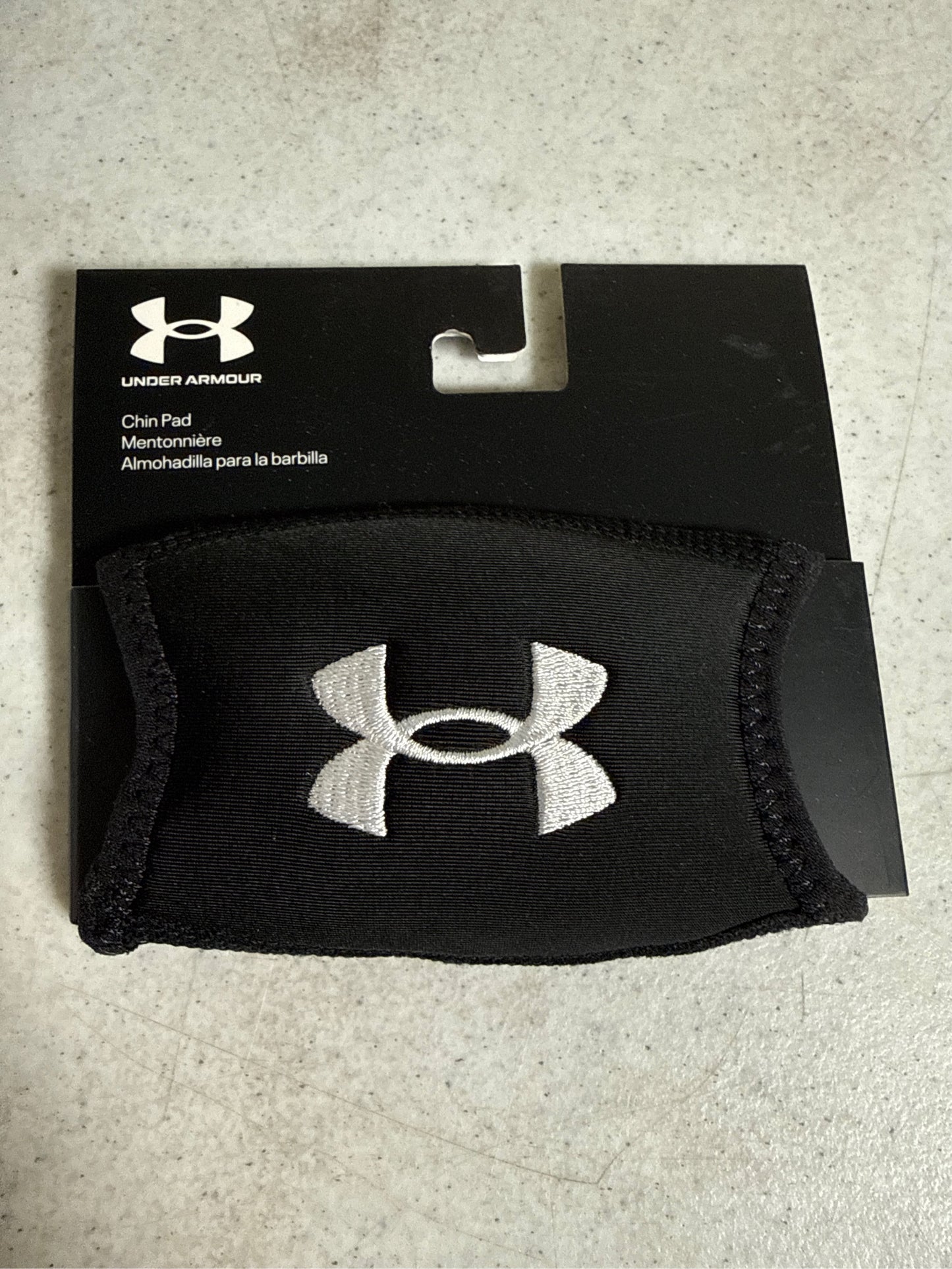 Under Armour Adult Football Helmet Chin Pad Cover - Black