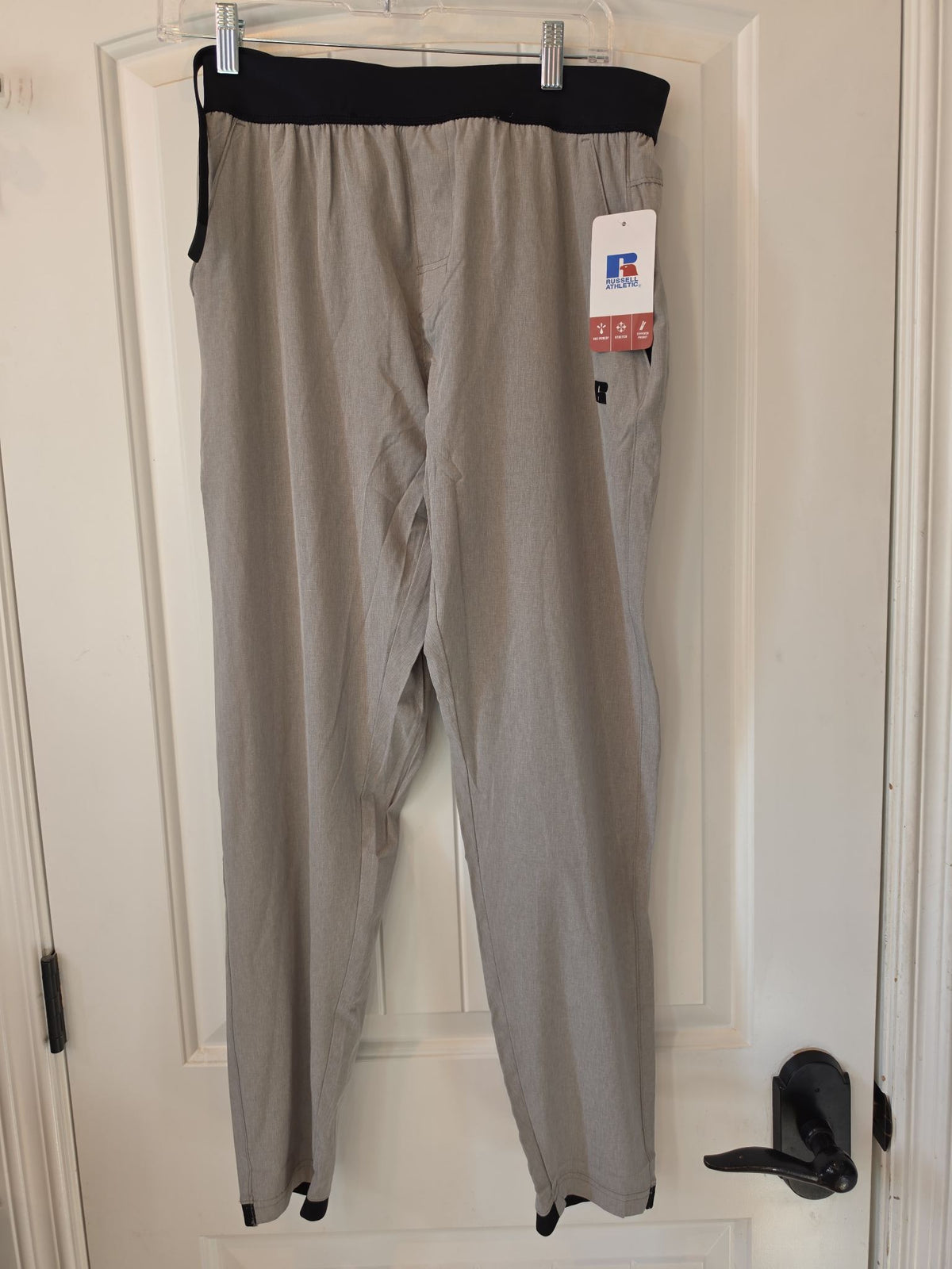 Russell Athletic Men's Arrival Tapered Athletic Pants - Gray, Medium