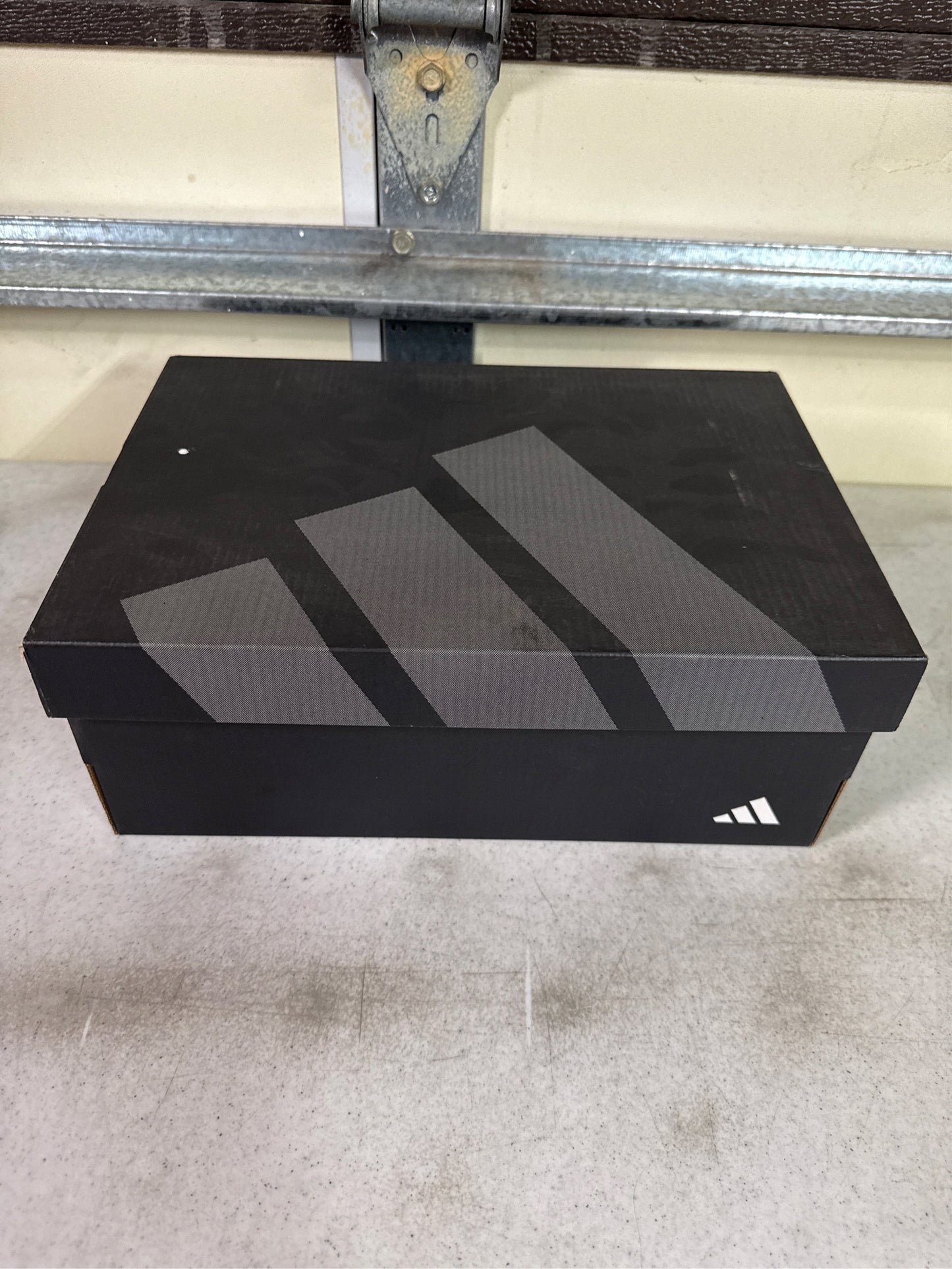 Adidas Sprintstar Unisex Track Spikes - Black/Zero Metallic/White (8M/9W)