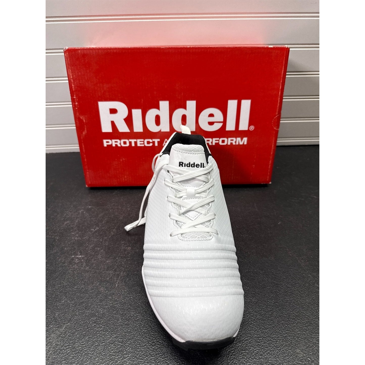 Riddell Edge Low Cut RM Men's Football Cleats Size 10