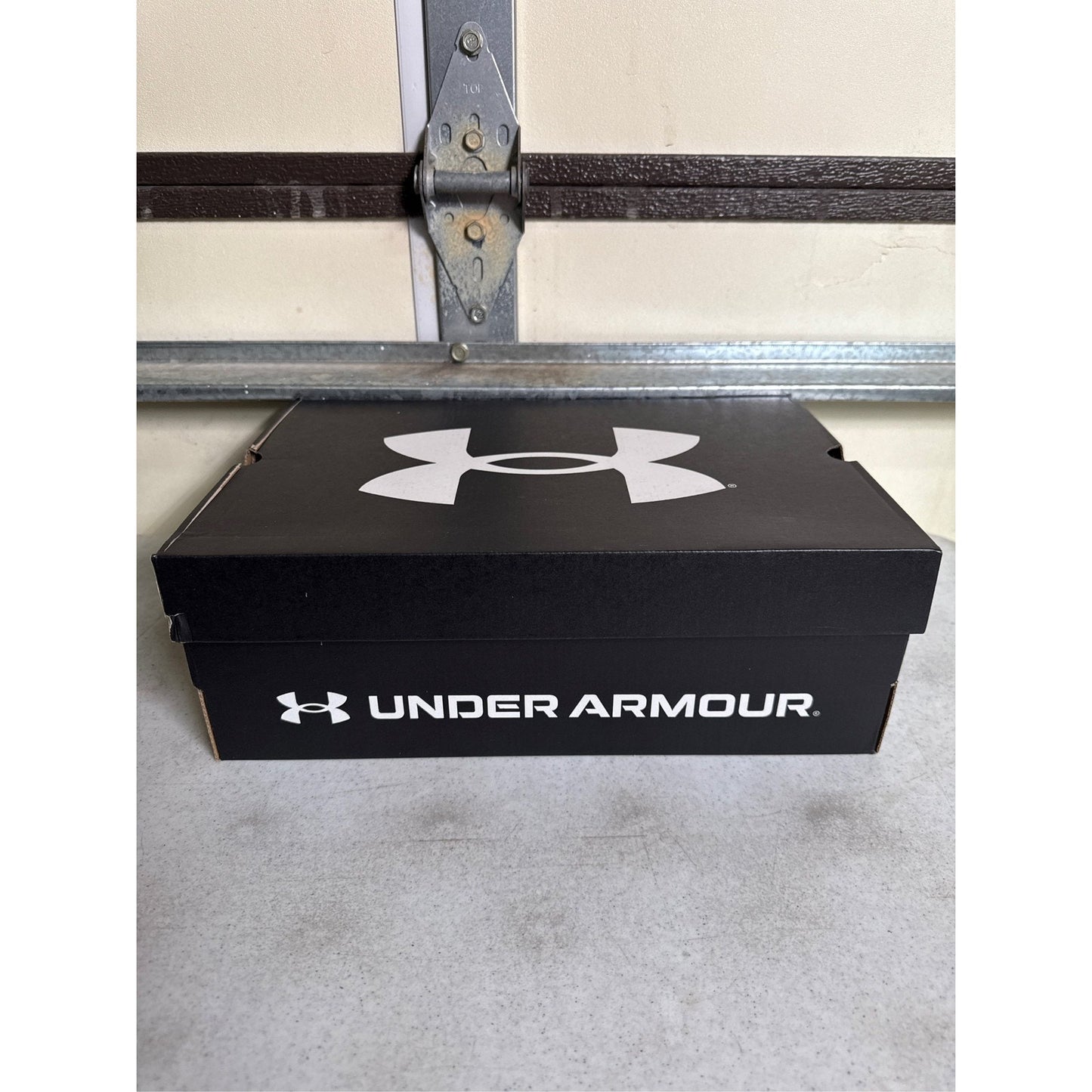 Under Armour Kids' Highlight Franchise 2.0 RM Football Cleats, Size 5Y