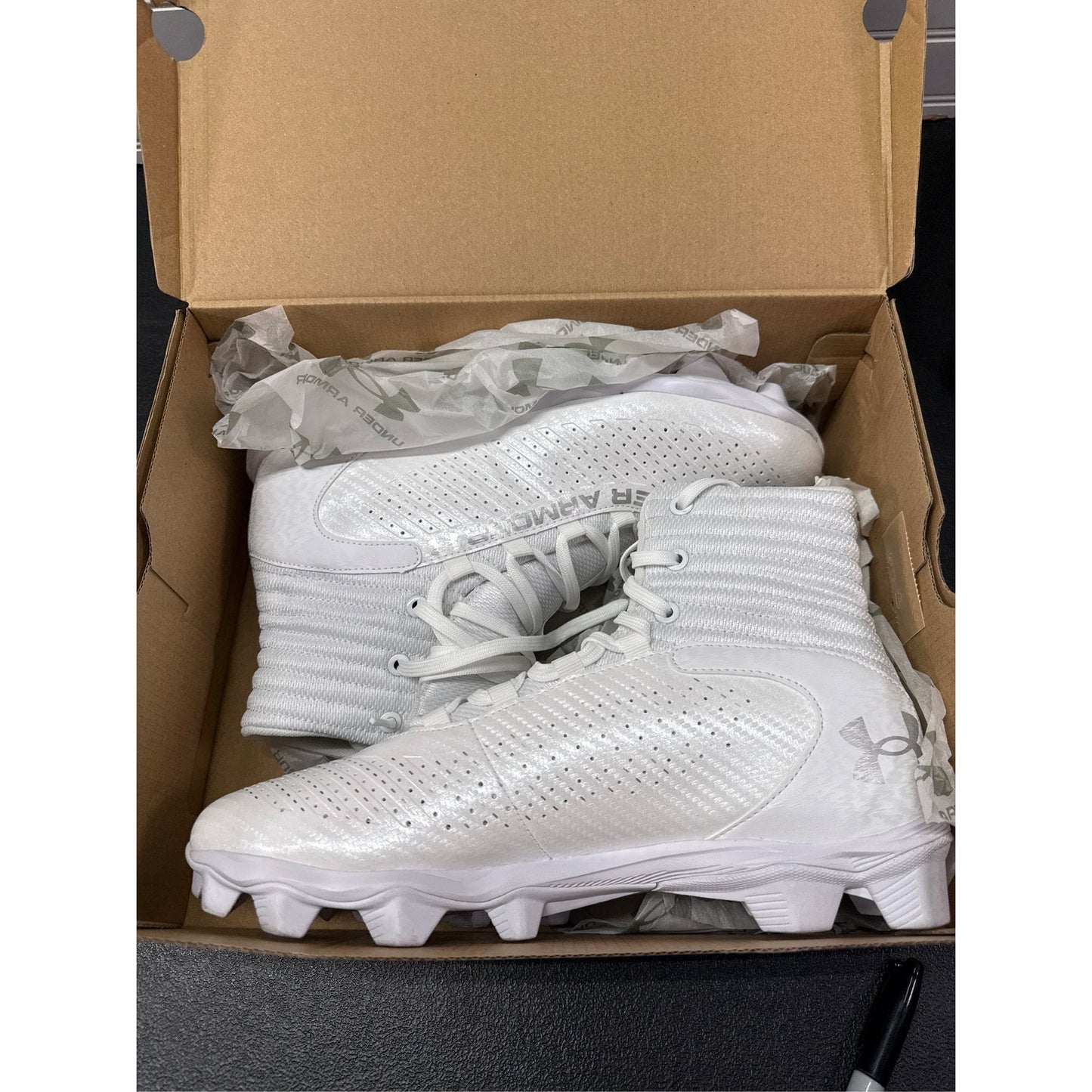Under Armour Men's Highlight Franchise 2.0 RM Football Cleats 9.5