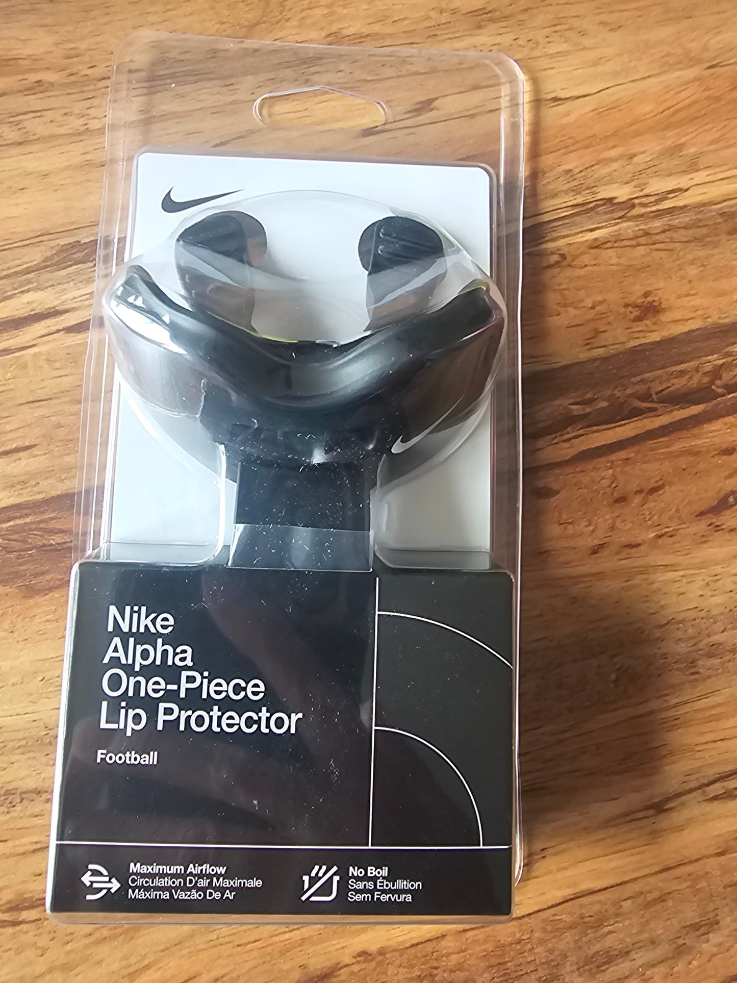 Nike Alpha Football Lip Protector Mouthguard - Black/White, One Size