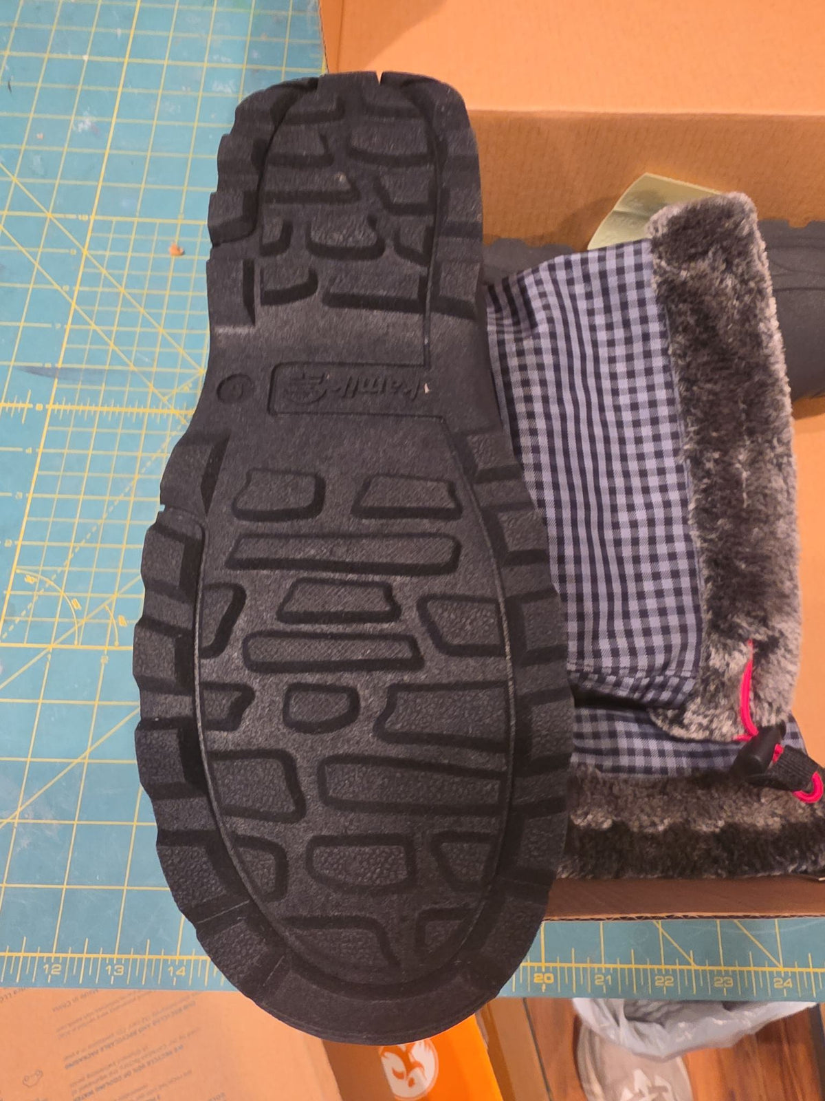 Kamik Rosie Girls Winter Snow Boots, Gray/Pink, Size 6