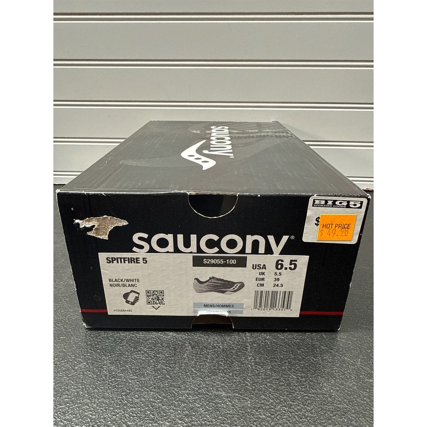 Saucony Spitfire 5 Men's Track Shoes - Lightweight & Responsive Spikes, Size 6.5