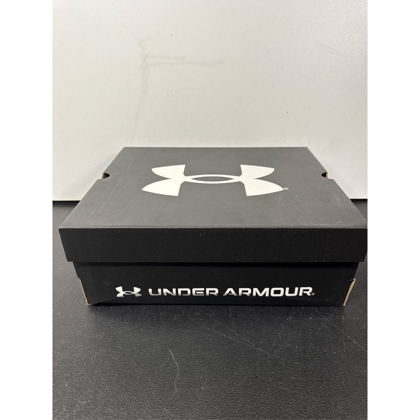 Under Armour Men's Harper 8 Mid RM Baseball Cleats Size 10